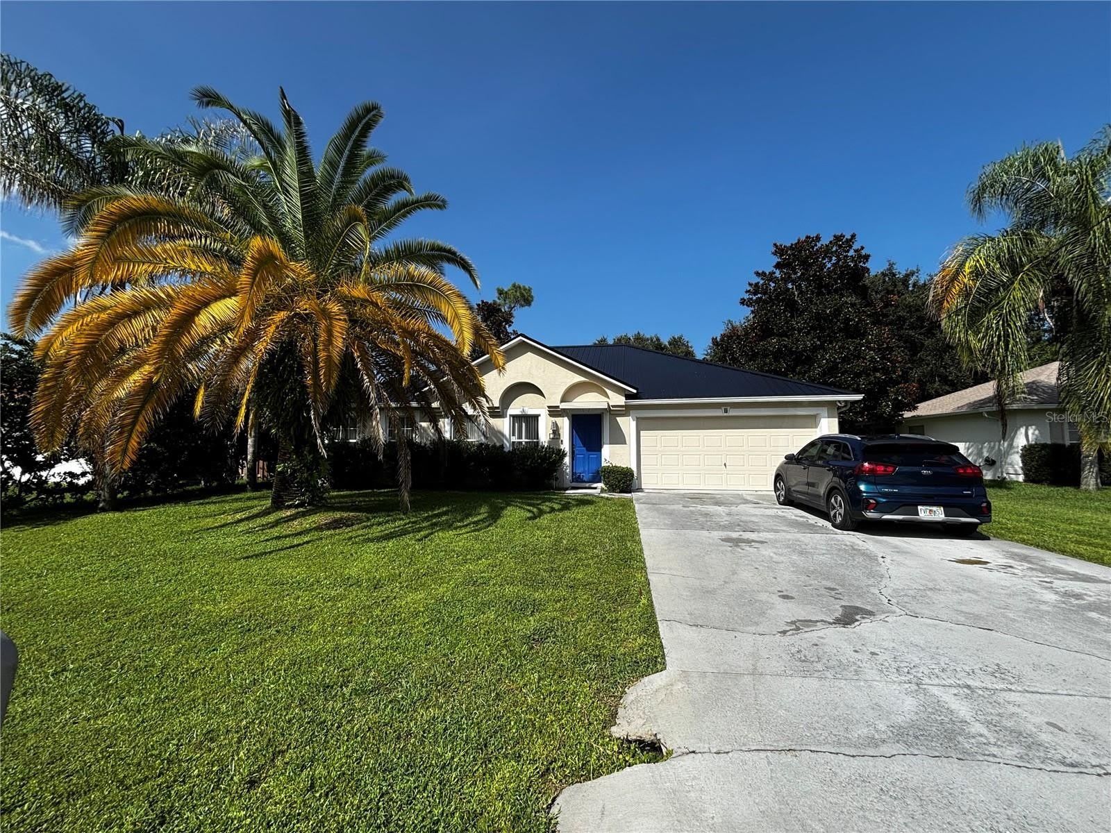 8 BOTANY Lane – photo 1 of 14
