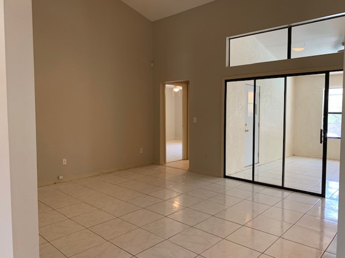 Large Palm Bay Pool Home – photo 1