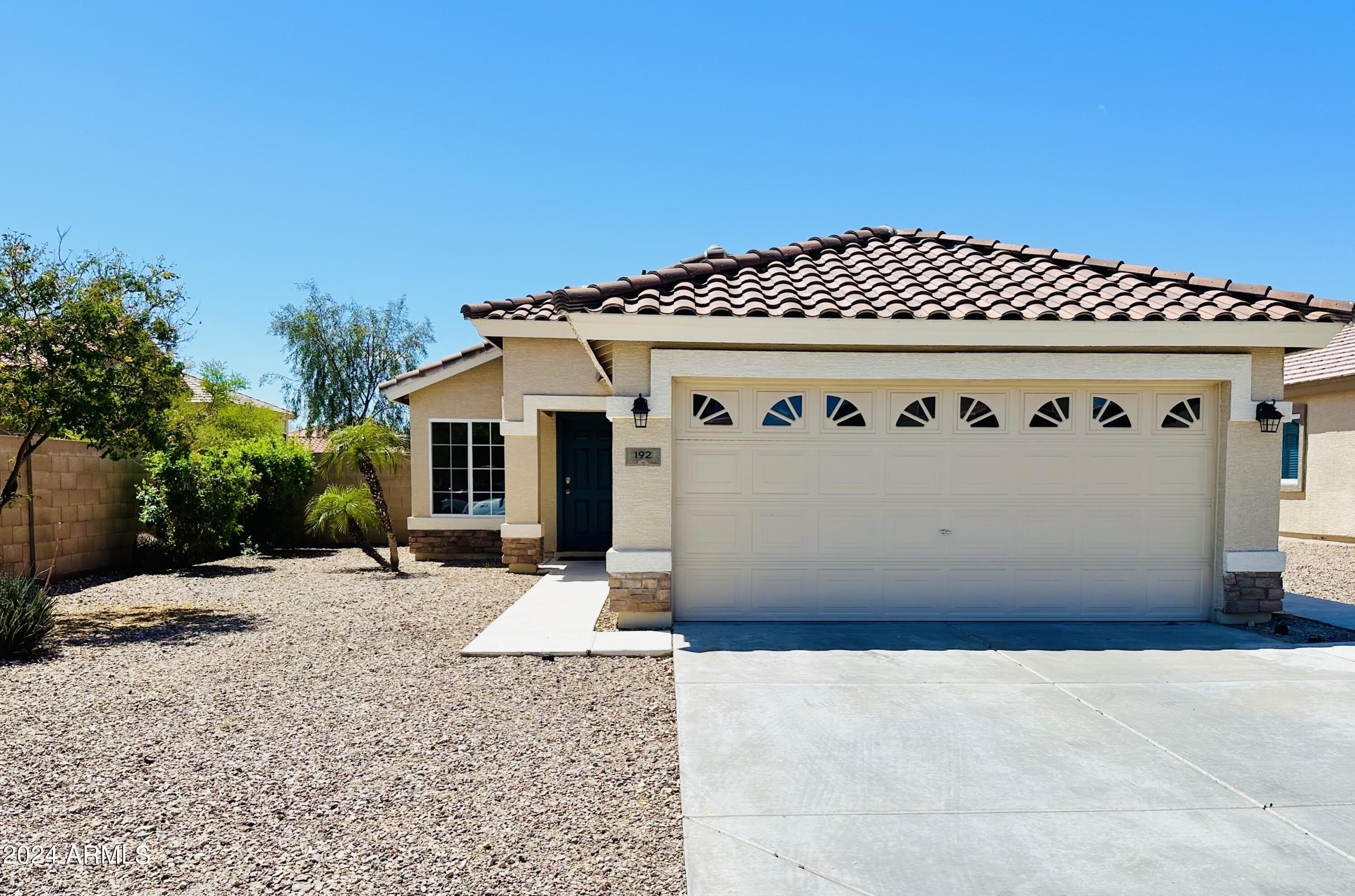 192 N 222Nd Drive – photo 1