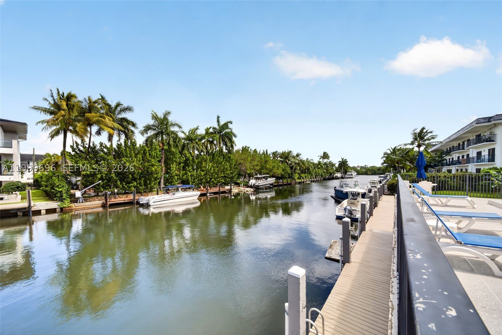 6815 Edgewater Dr – photo 1