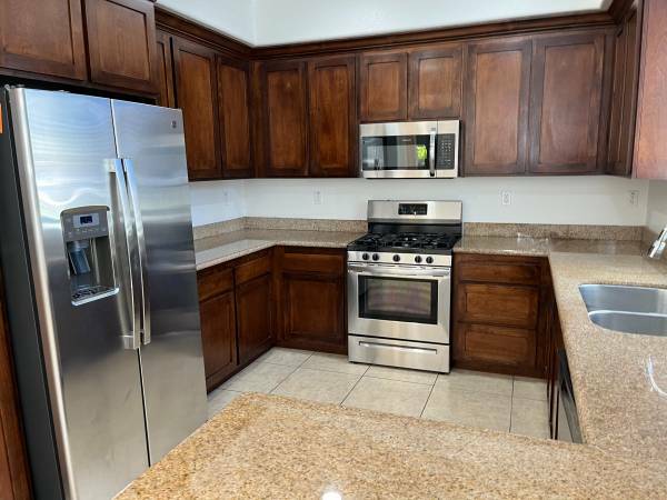 4058 Calloway Drive – photo 1