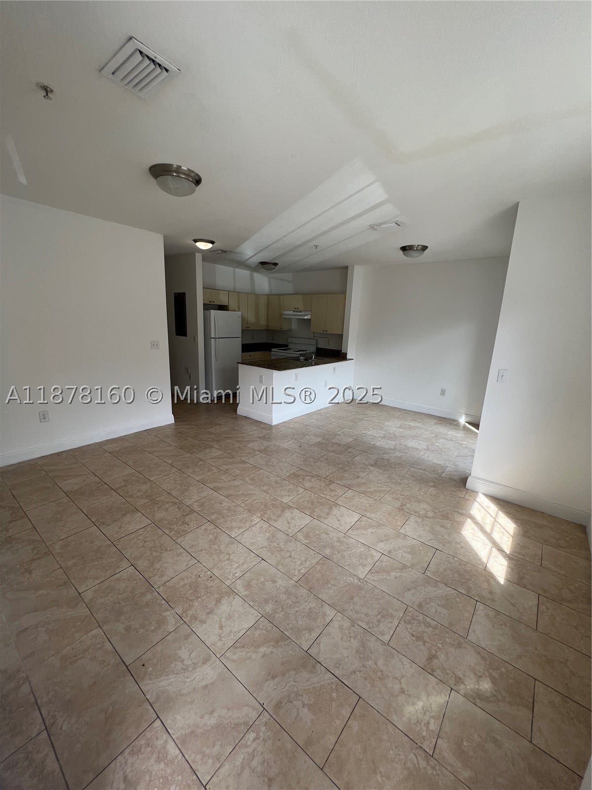 211 W 79th Pl – photo 1