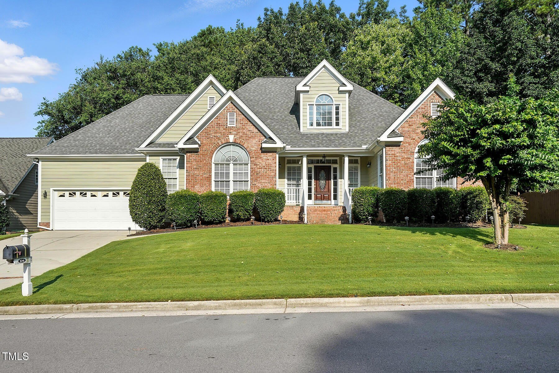 104 Vatersay Drive – photo 1