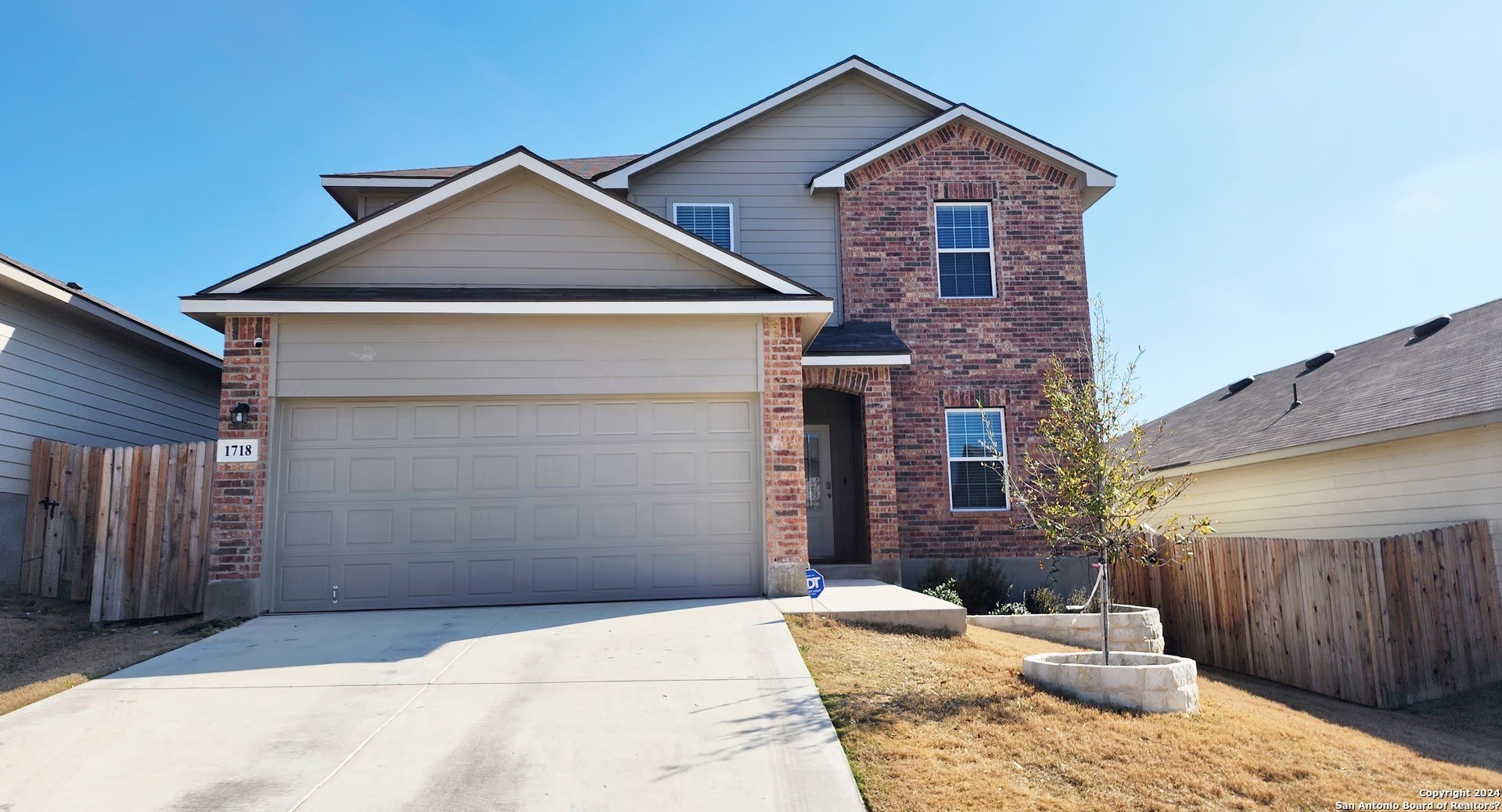 1718 Moonstone Bay – photo 1