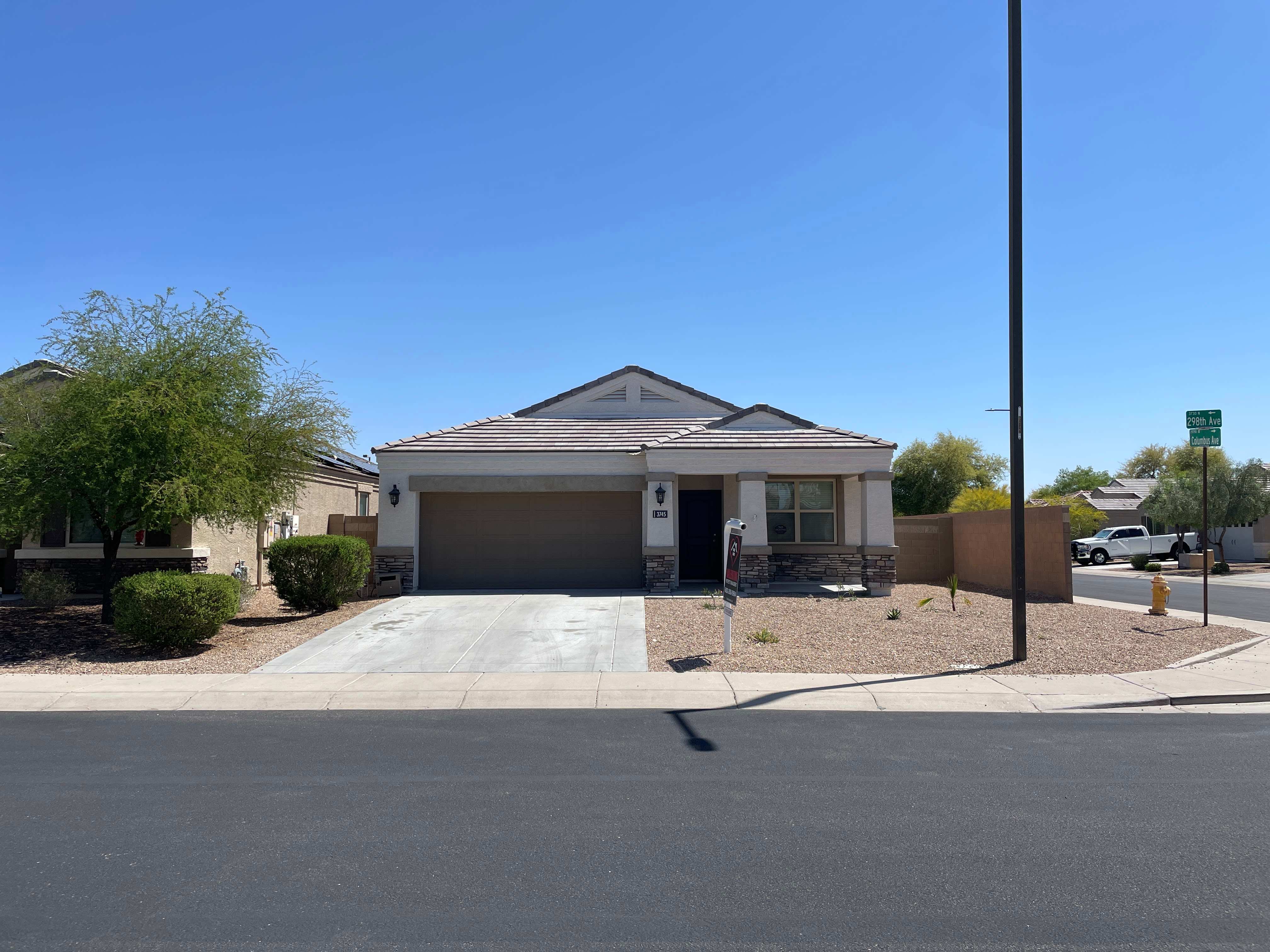 3745 N 298Th Ave – photo 1