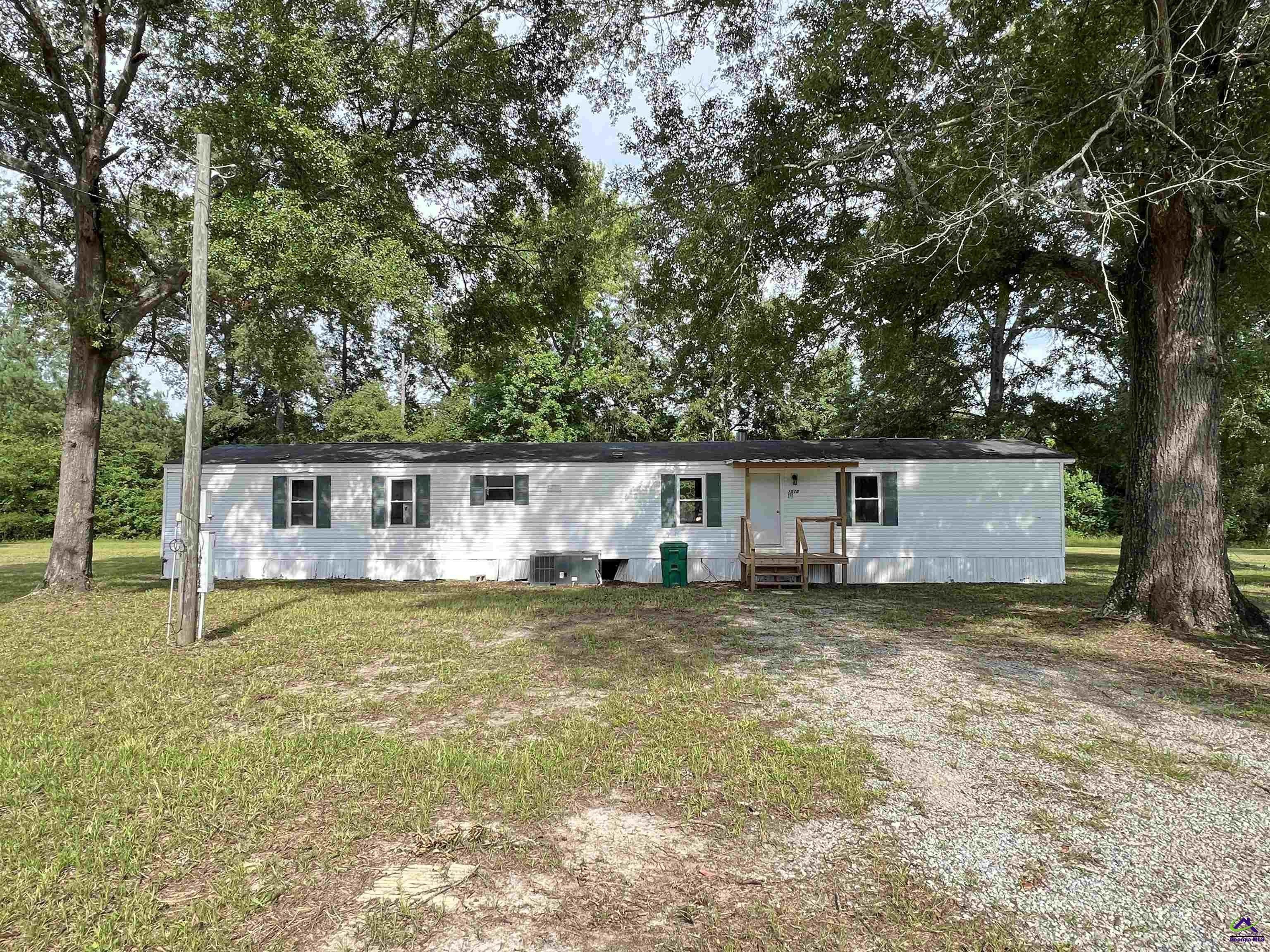 1018 247 Highway – photo 1 of 21