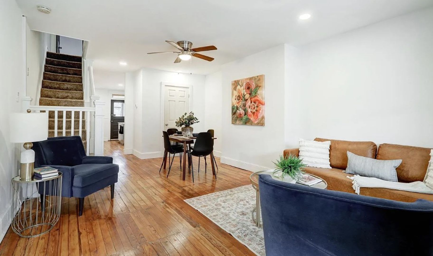 4BR Lancaster Home – photo 1