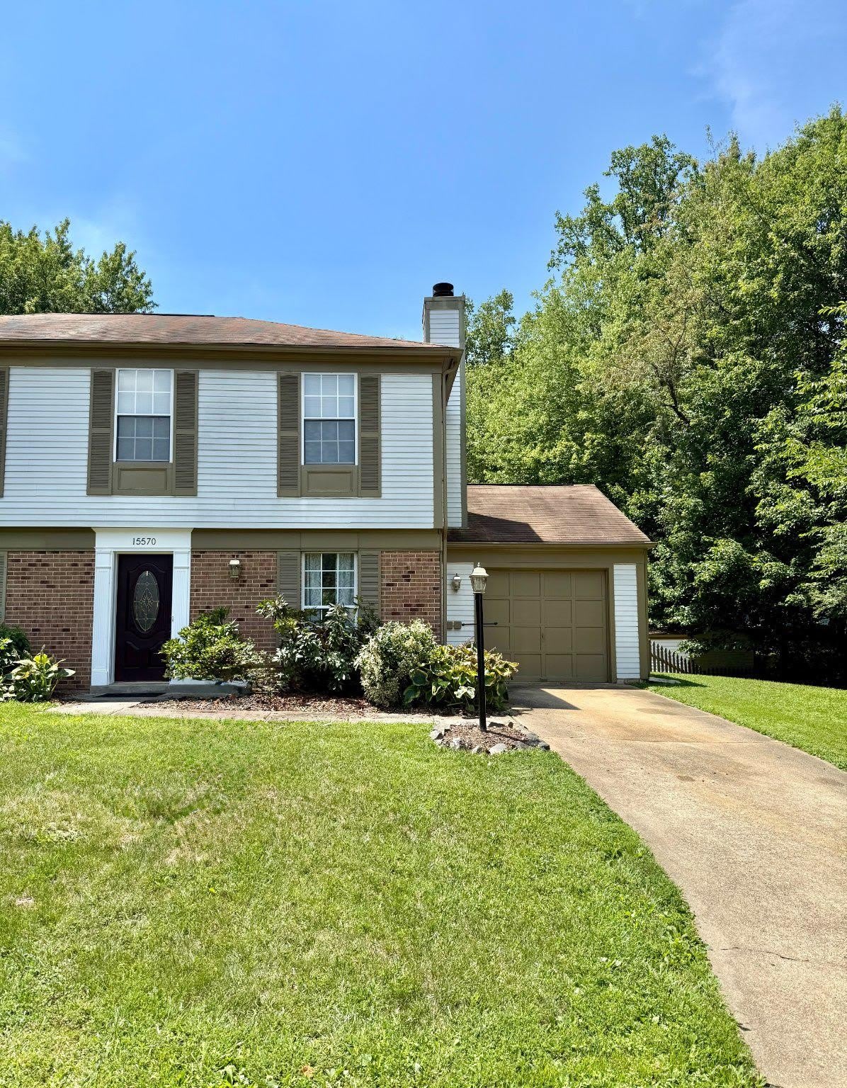 15570 NORTHGATE Drive – photo 1 of 15