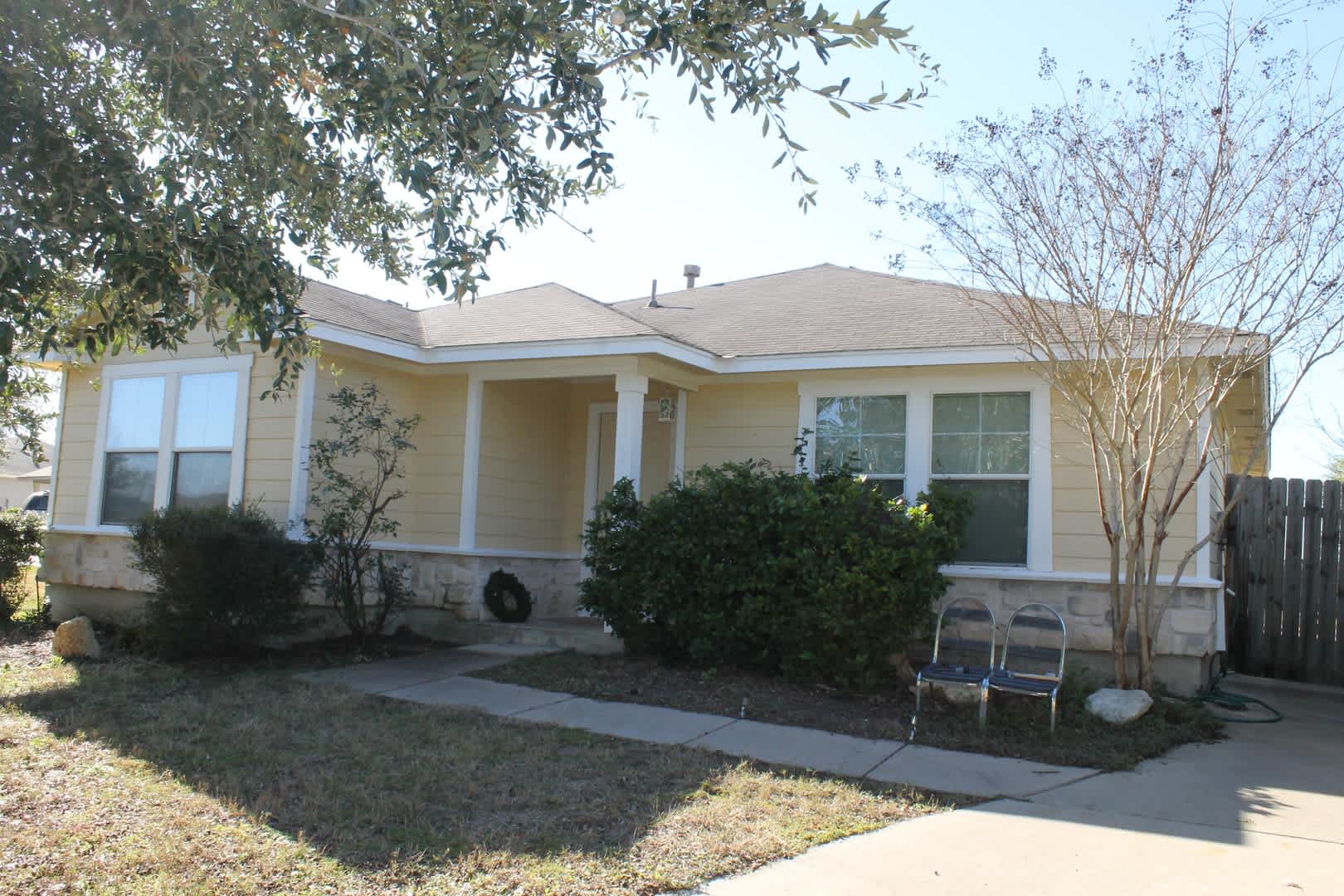 Beautiful Manor home for rent, 11512 Melstone Dr – photo 1