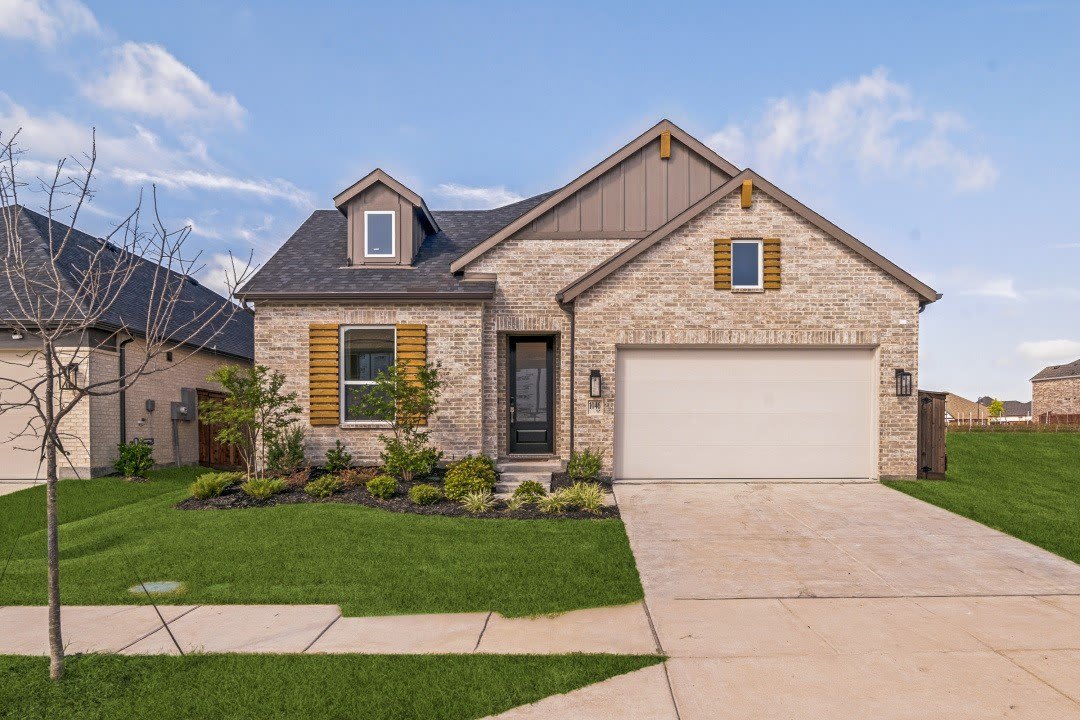 1046 Bearing Street – photo 1 of 30