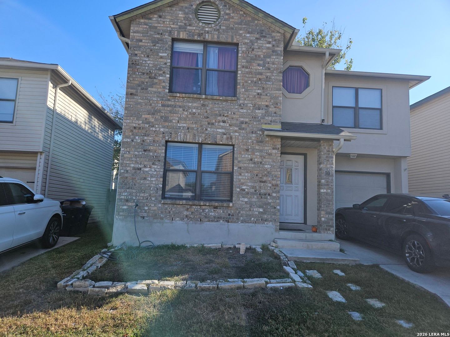 3 Bedroom Home in Gated Community ***Medical Center*** – photo 1