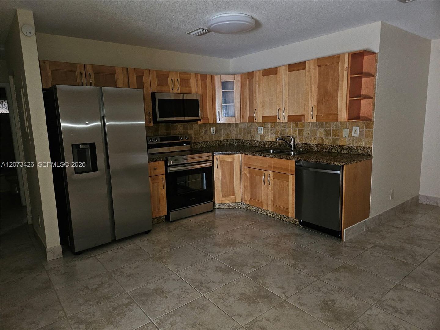 2500 NE 193rd Street 2502, North Miami Beach, FL 33180 – photo 1