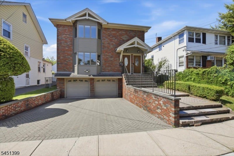 40 Ocean St – photo 1 of 266