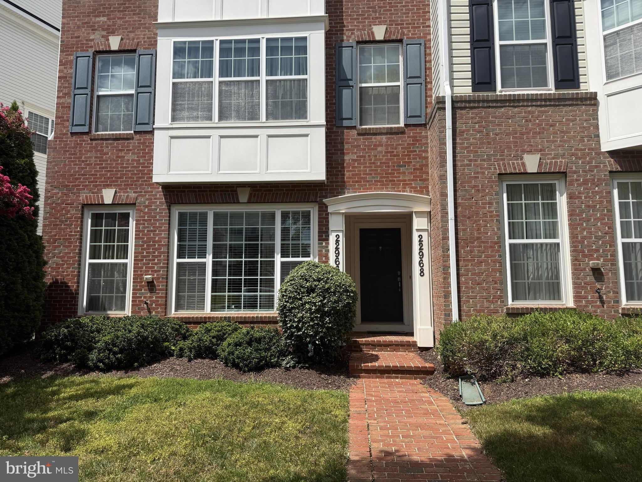 22968 NEWCUT Road – photo 1