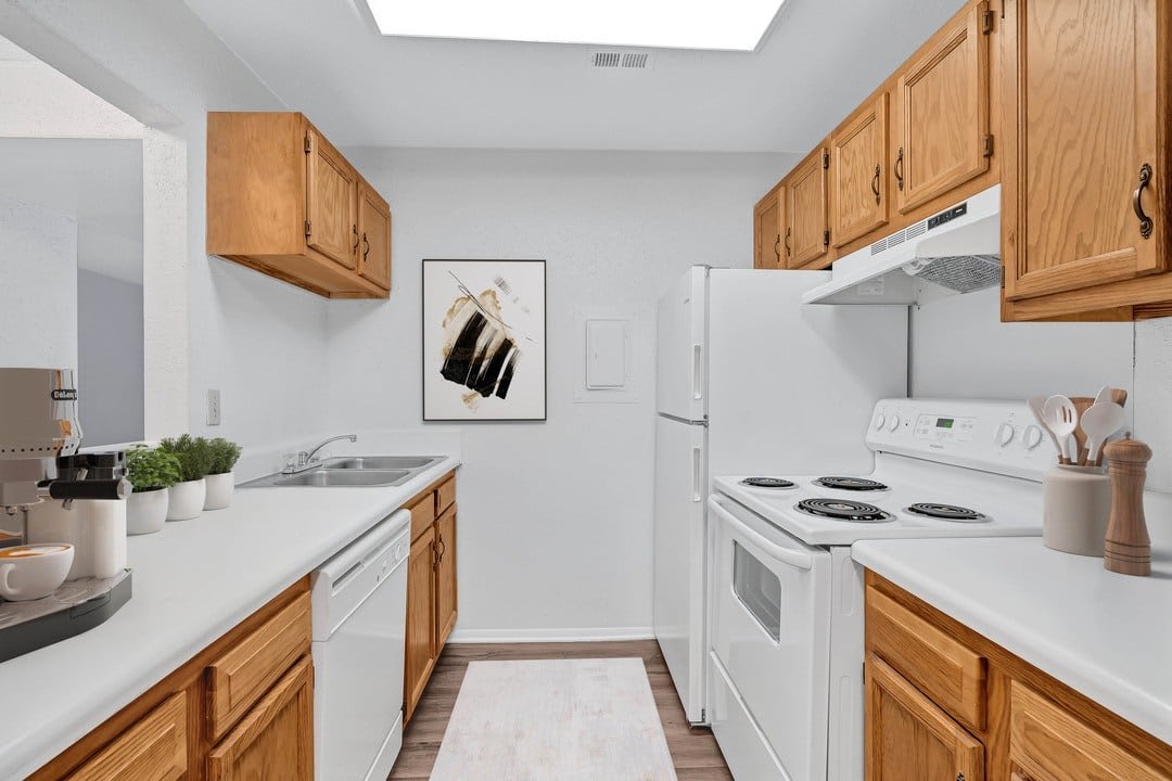 Parks Edge Apartments – photo 1