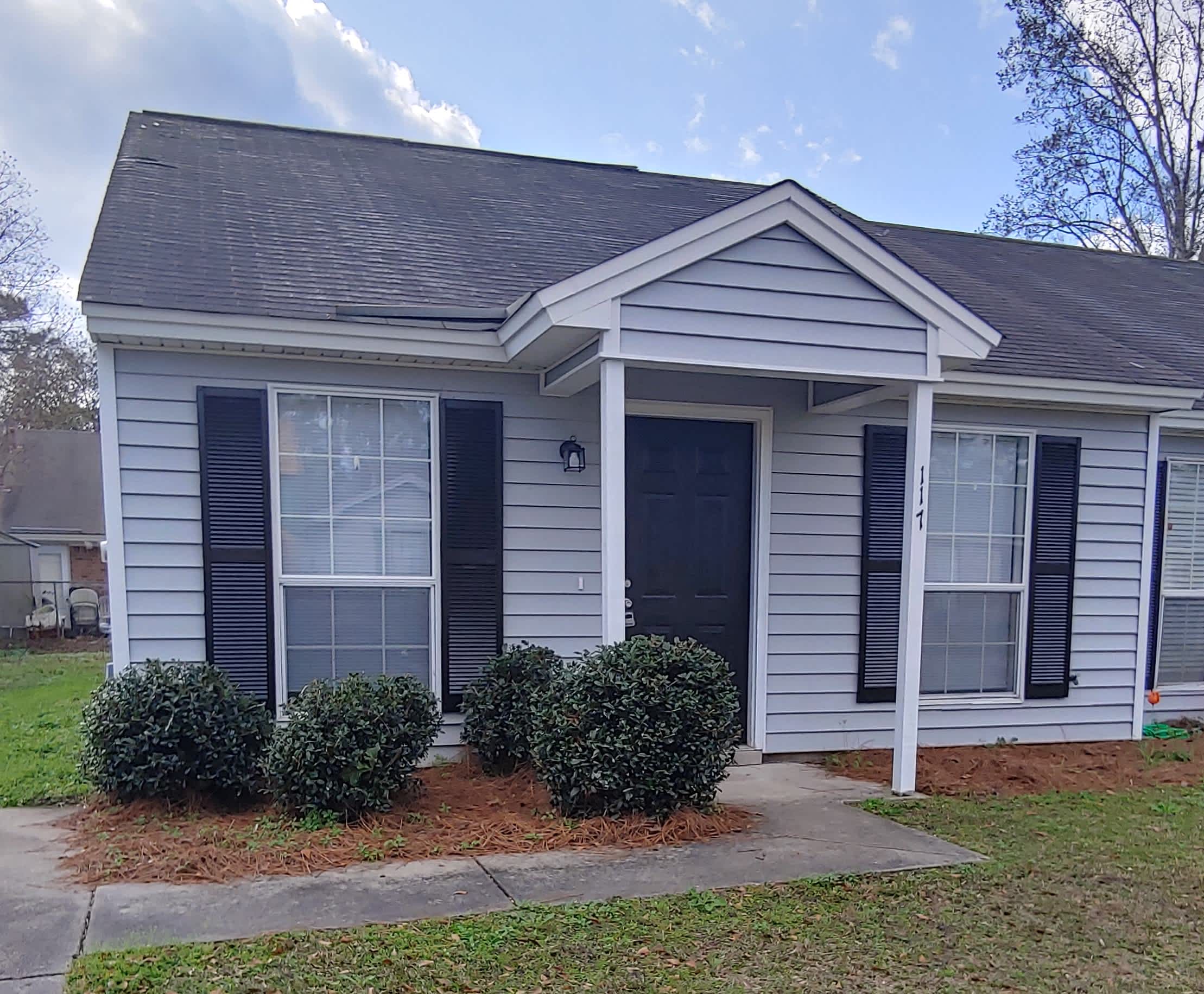 117 Hunt Club Court – photo 1 of 14