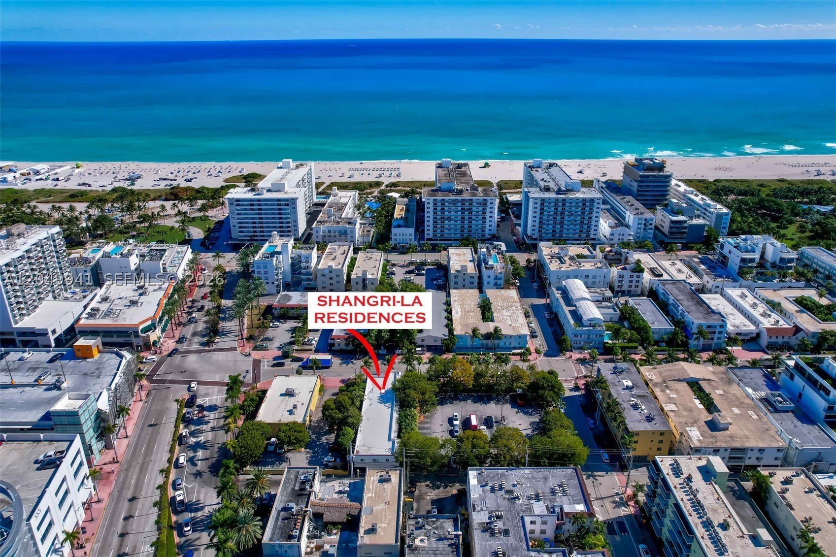 428 Collins Ave – photo 1 of 38