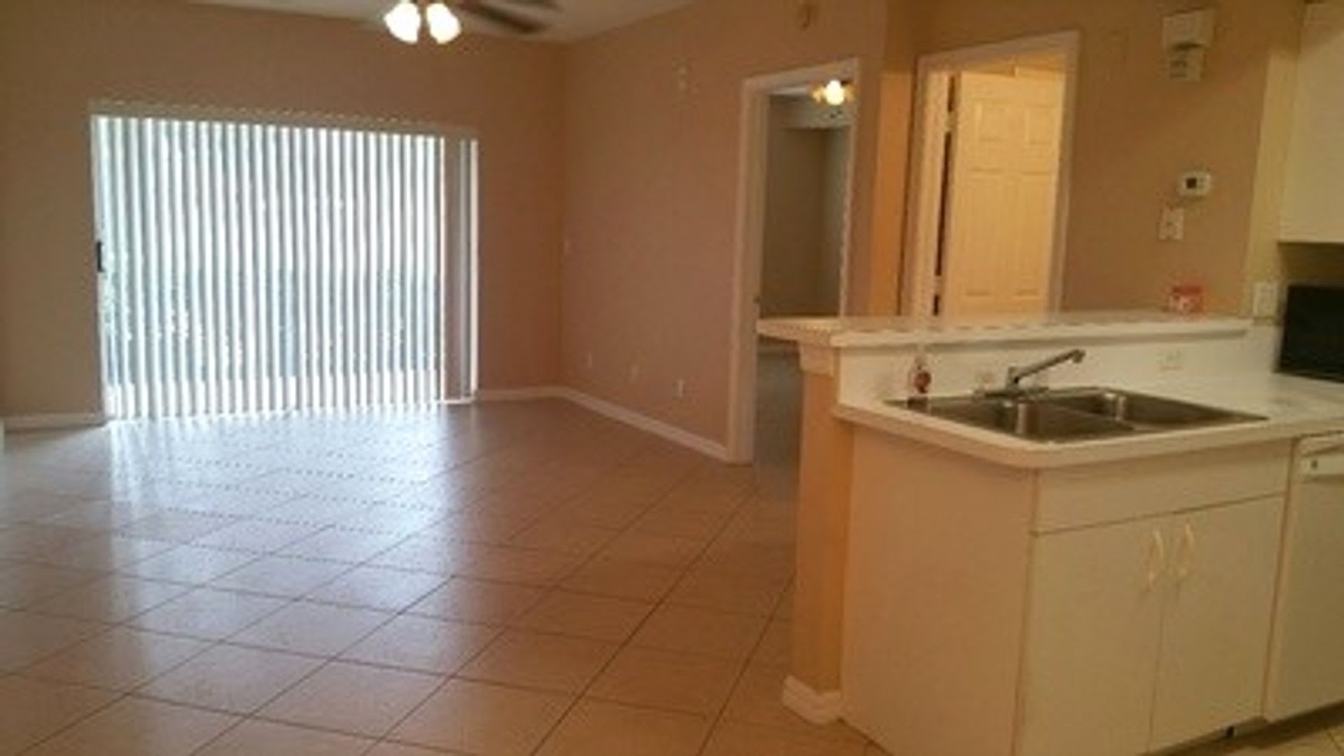 Unfurnished 1 X 1 first floor in desirable area of Bonita Springs – photo 1 of 31