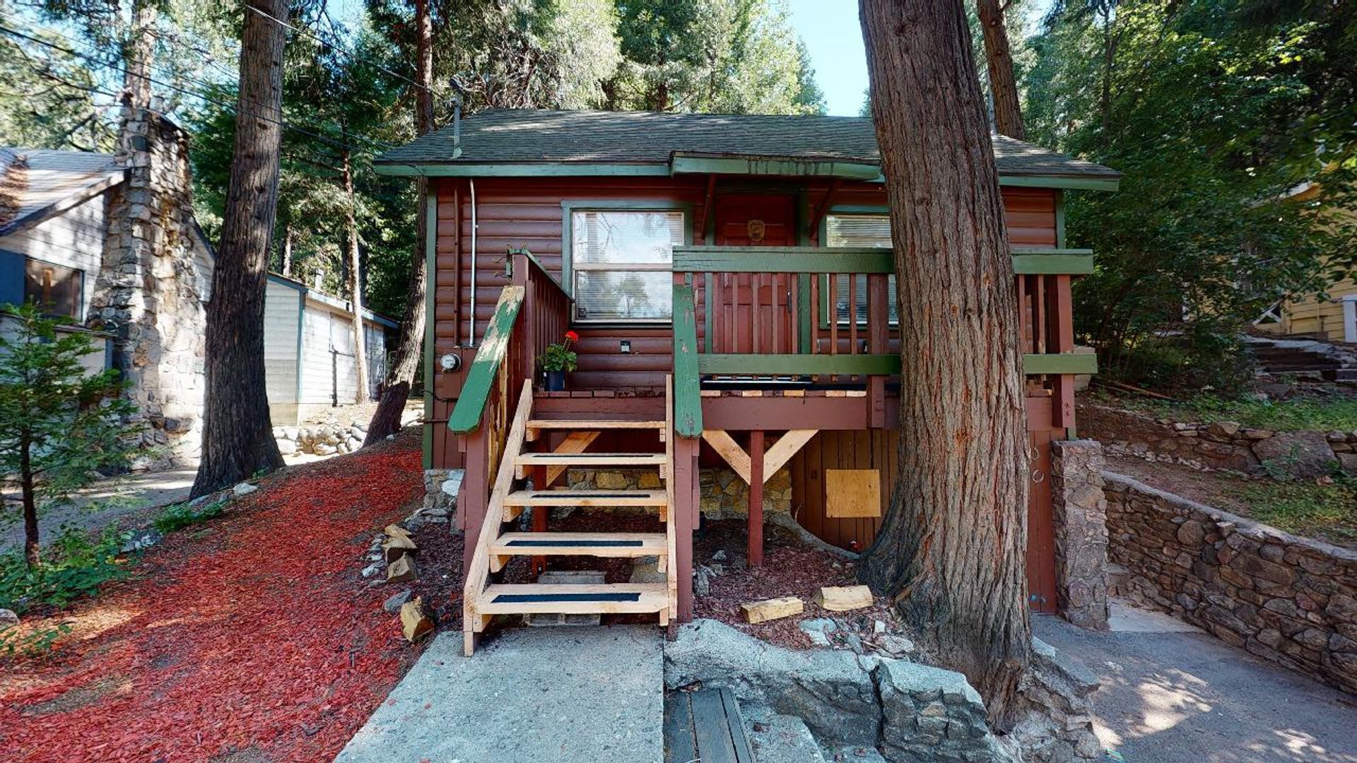 Coming Soon Turn Key 1 Bedroom 1 Bath Cabin For Lease In Crestline California – photo 1 of 10