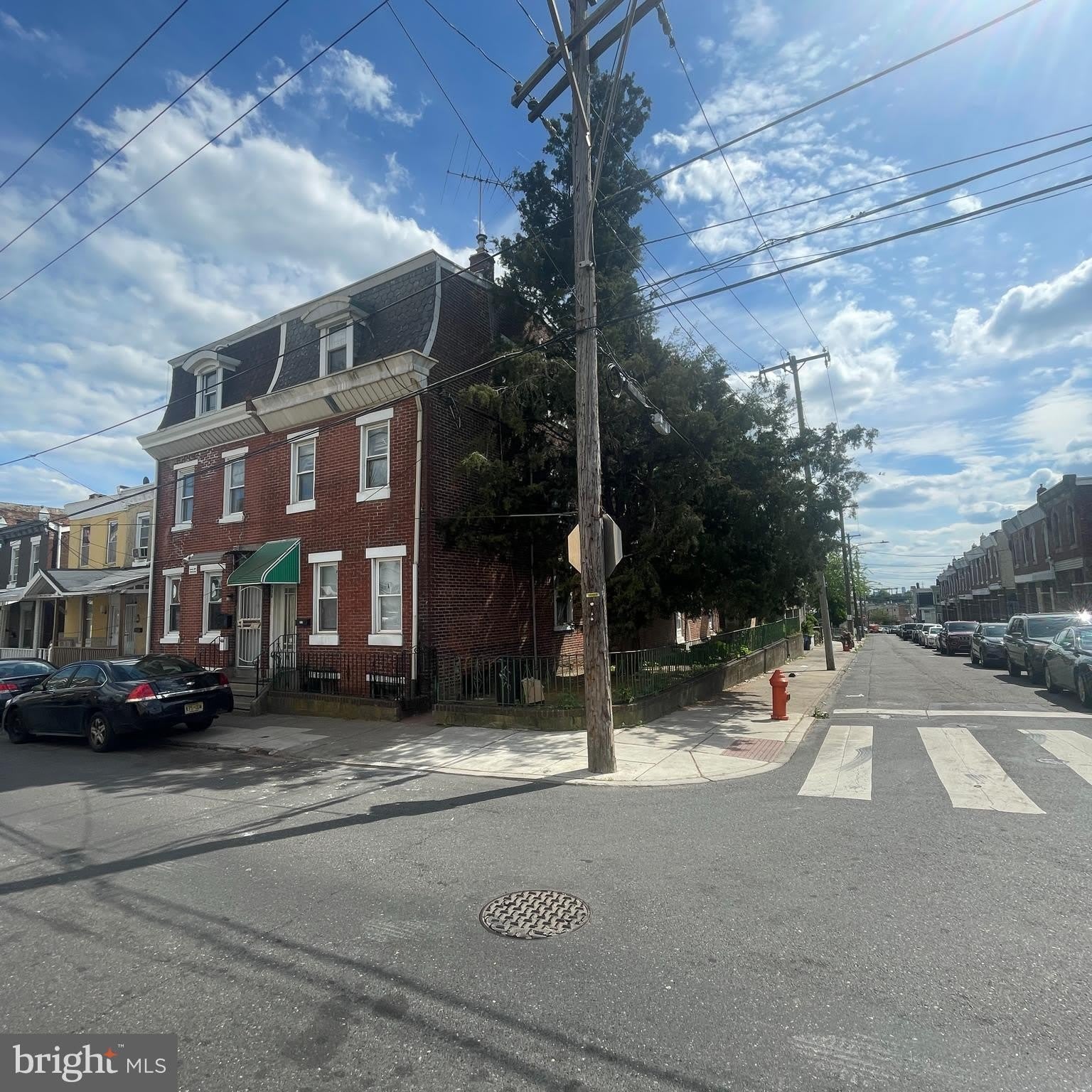 1550 RUAN Street – photo 1