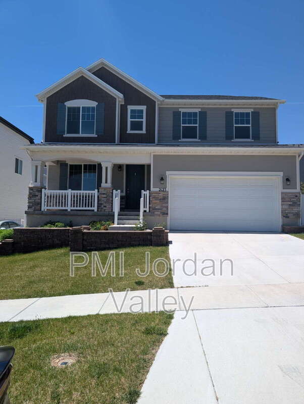 2123 N Wallflower Drive – photo 1