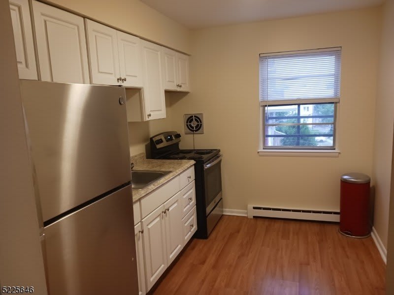 48 Gates Ave – photo 1 of 7