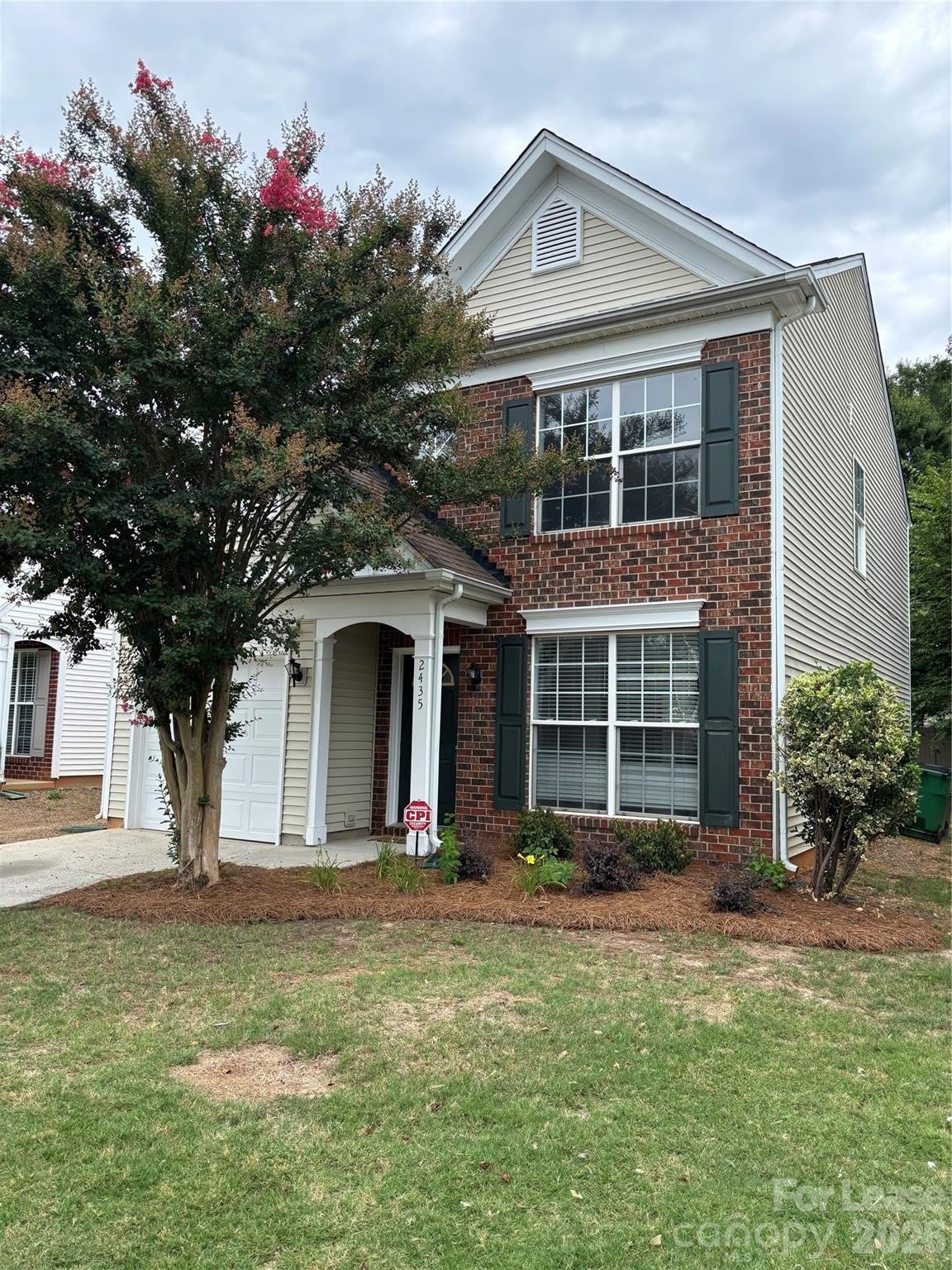 2435 Normancrest Court – photo 1