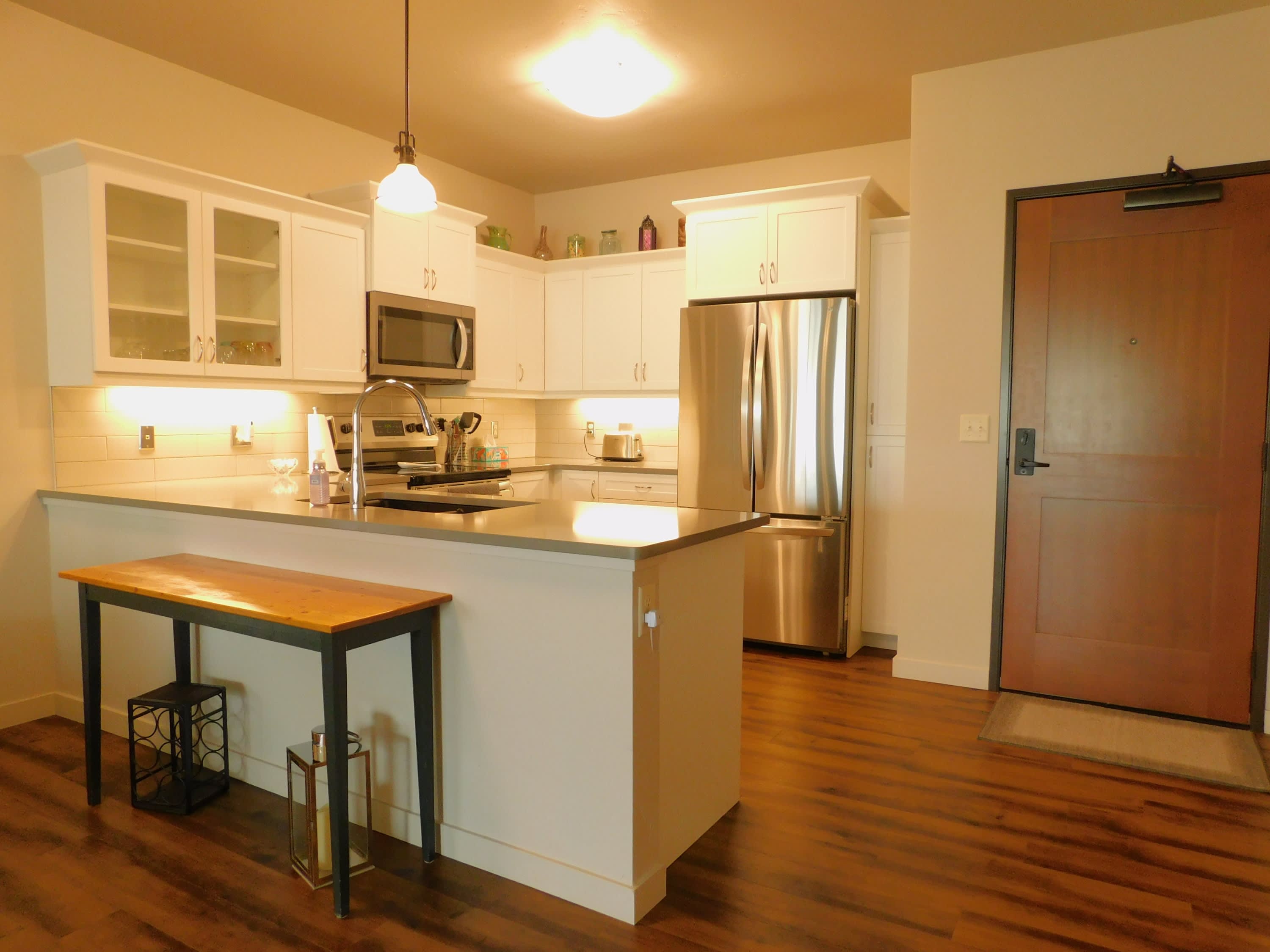 100 Woodlands Wayb211 – photo 1 of 20
