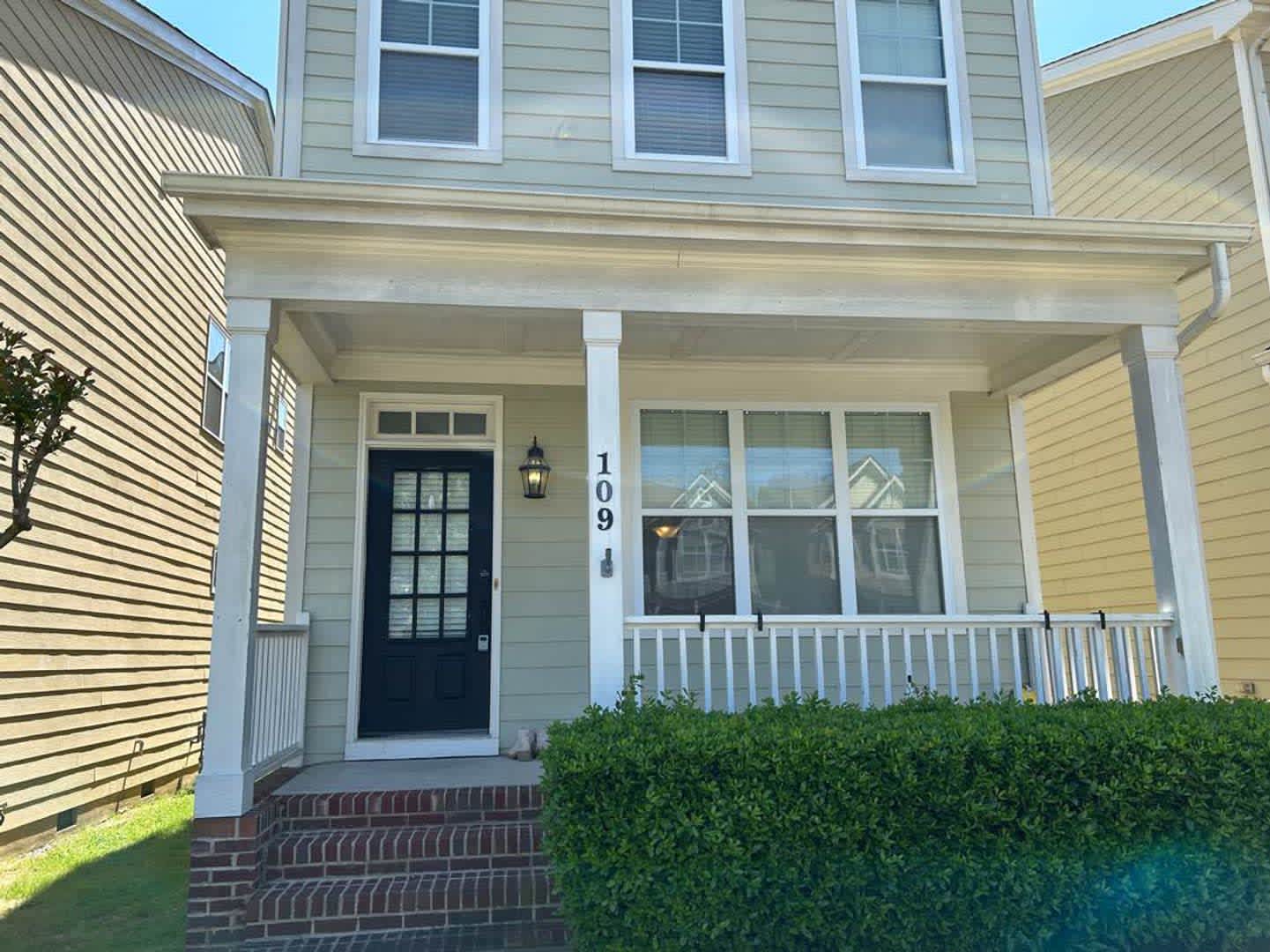Room in 3 Bedroom Home at 109 Windy Creek Ln – photo 1 of 31