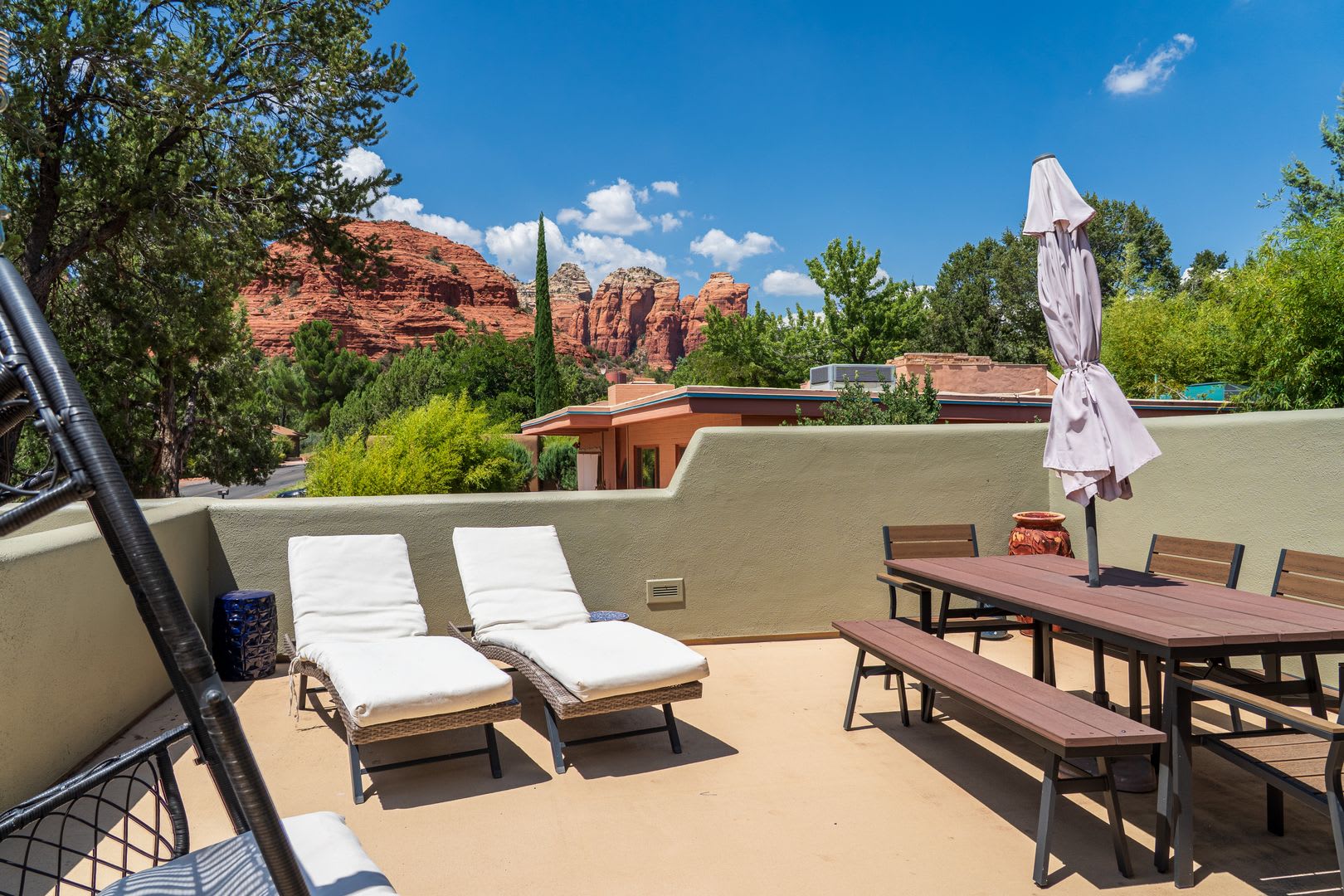 Stunning Views, Patio, Beautiful Contemporary Home! – photo 1