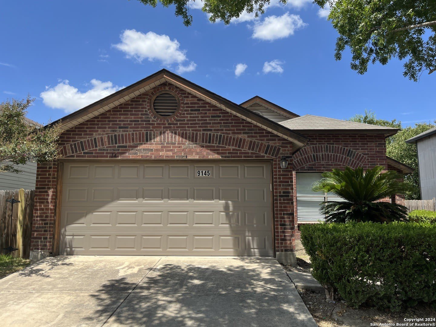 9145 CENTRO BONITO – photo 1