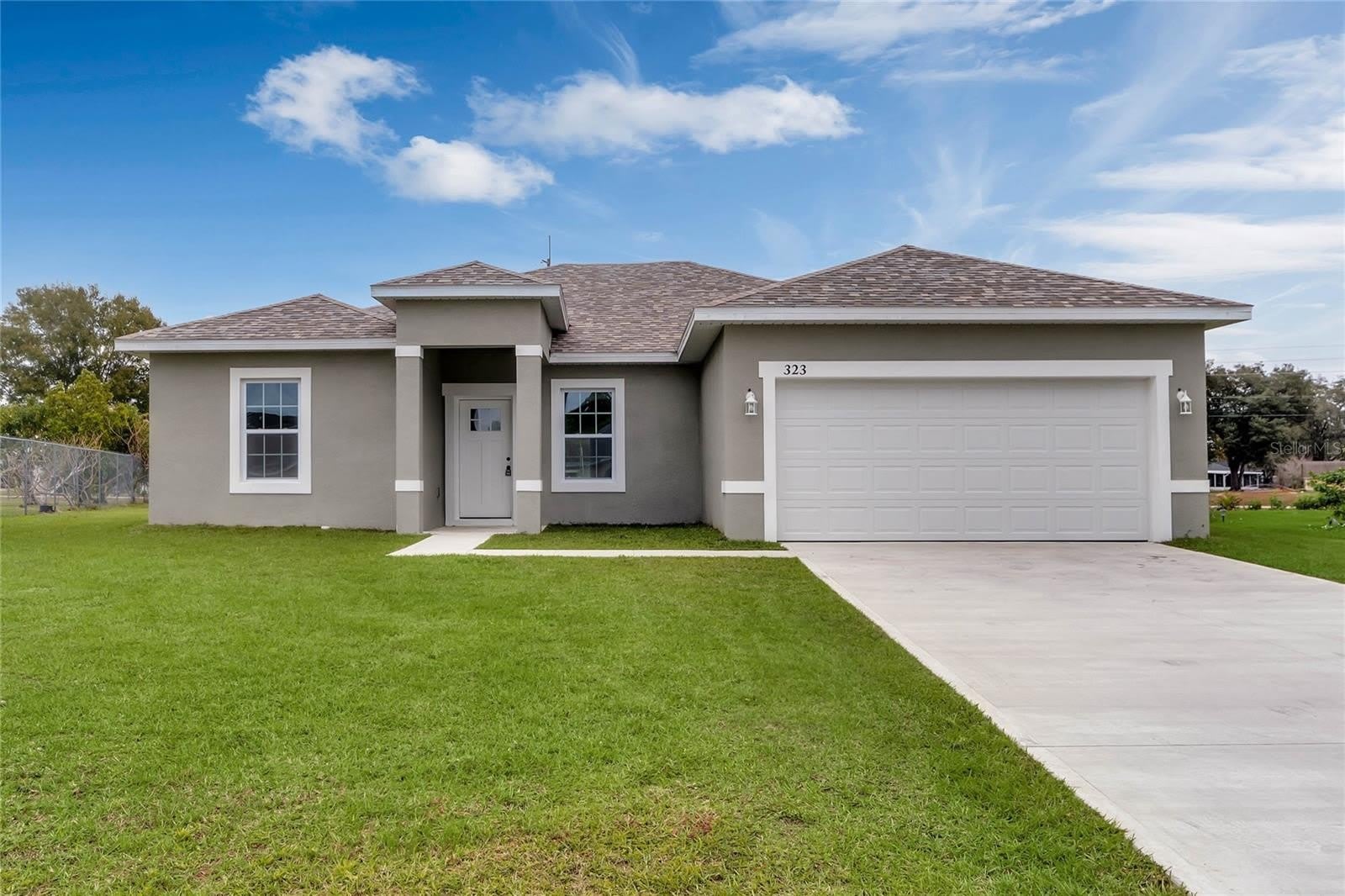 323 EDGEWOOD Court – photo 1