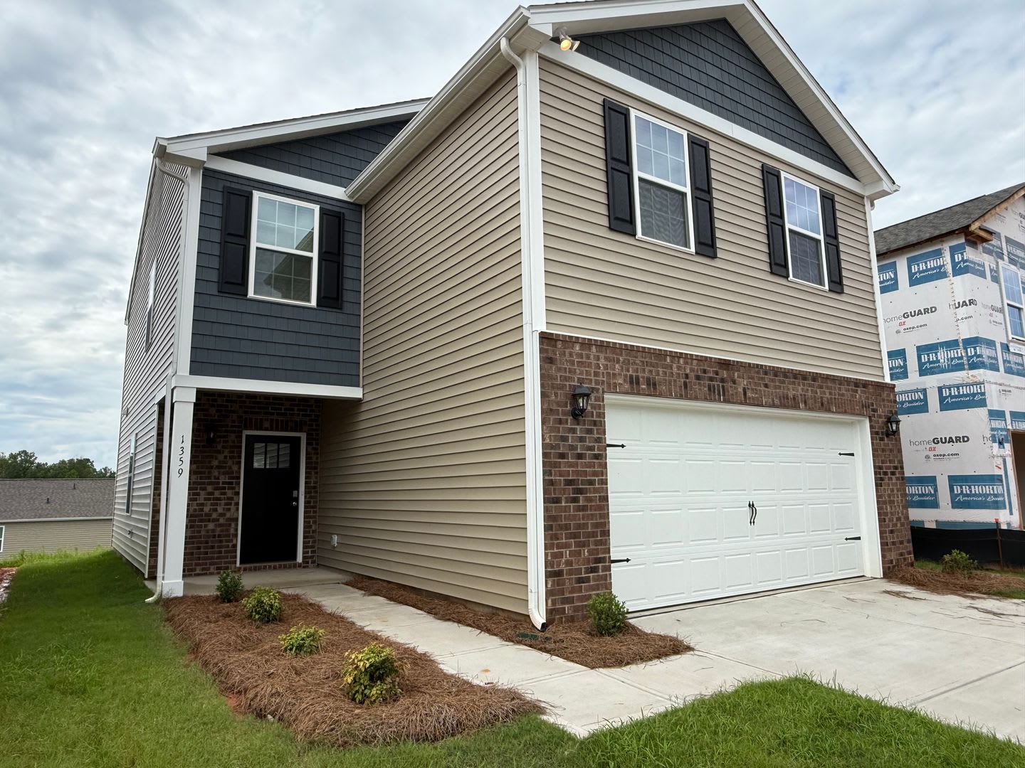 Pet Friendly 4 Bed 2 5 Bath Home – photo 1 of 195