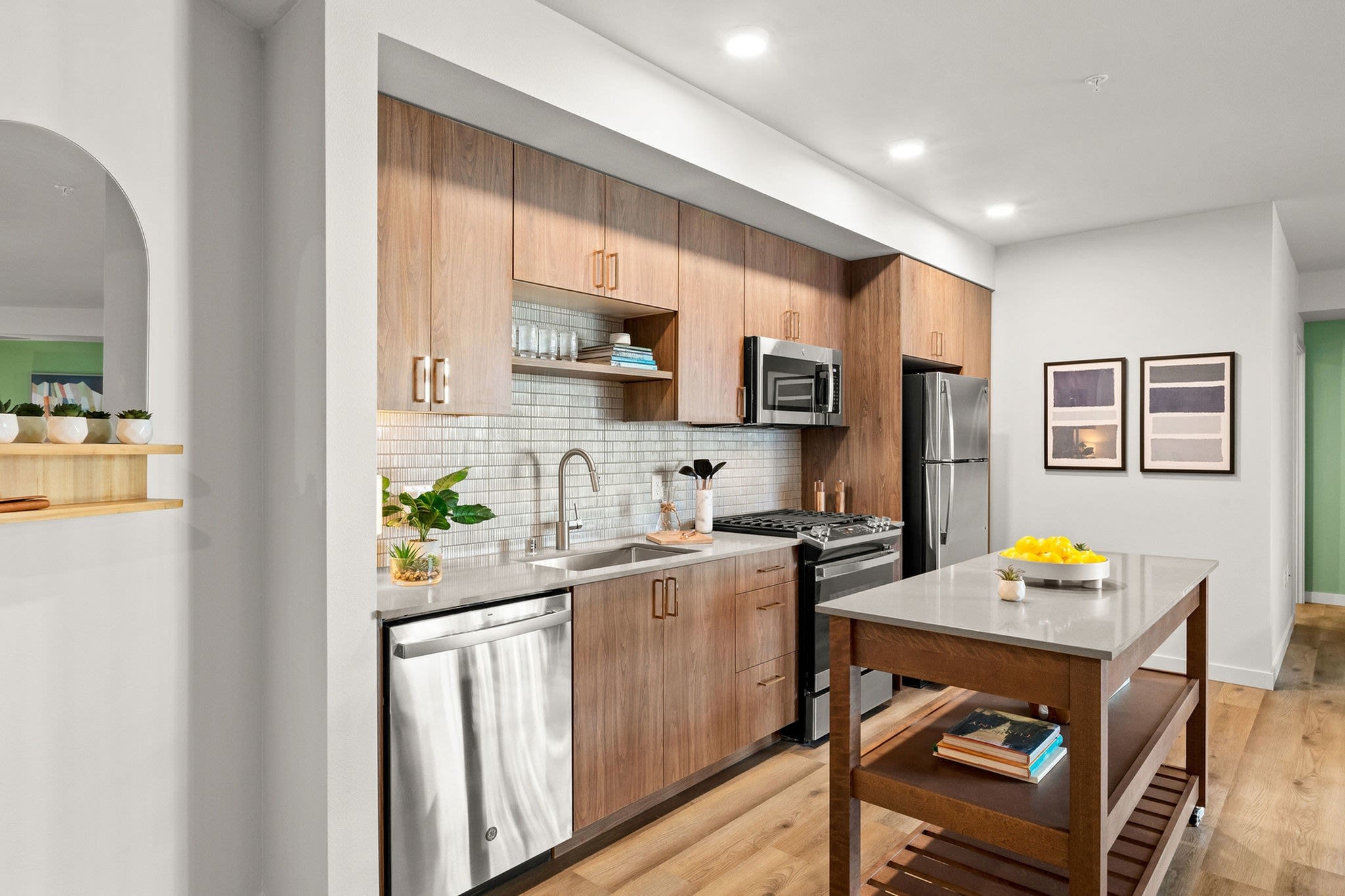 Modera Overlake – photo 1