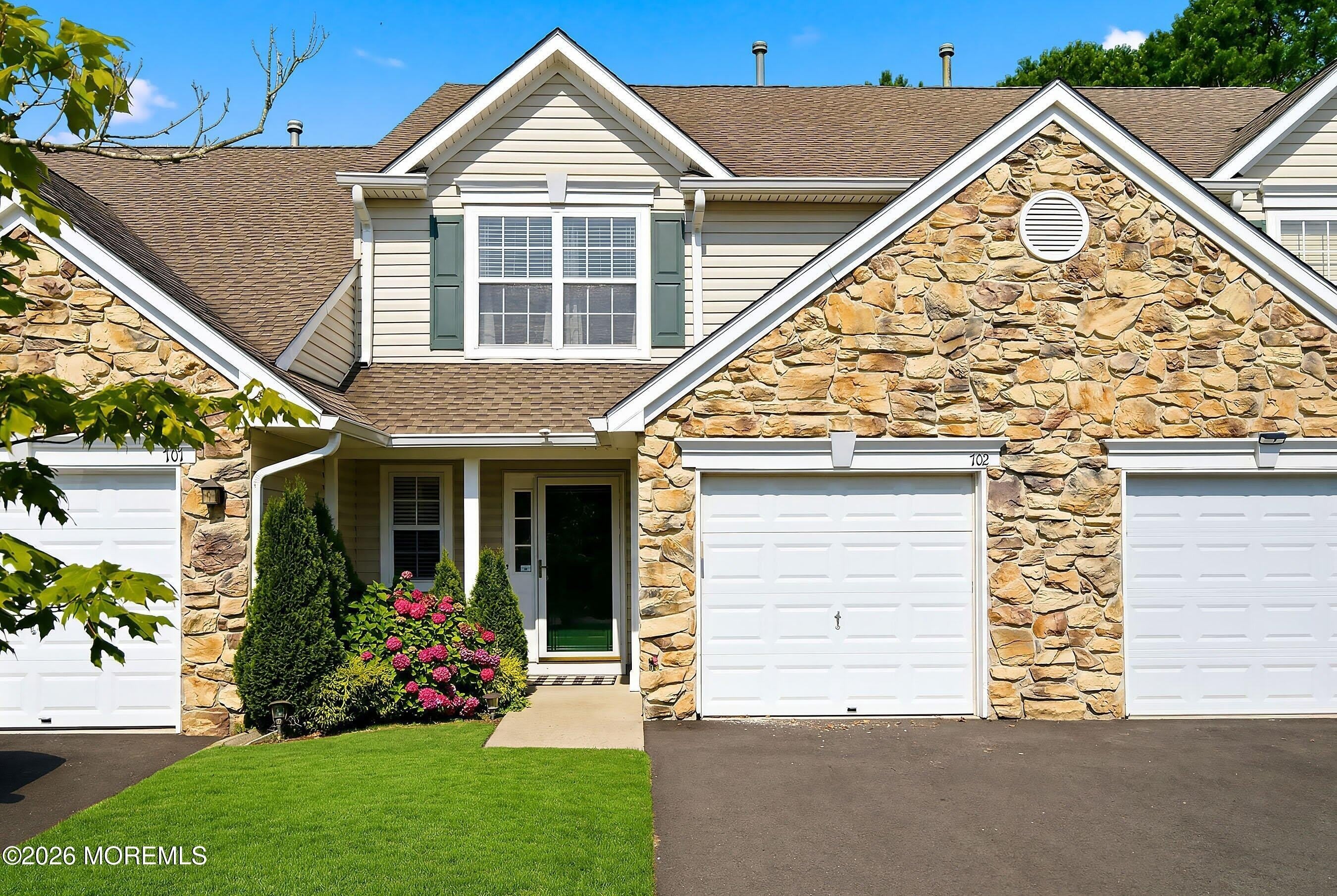 702 Carnation Drive – photo 1 of 31