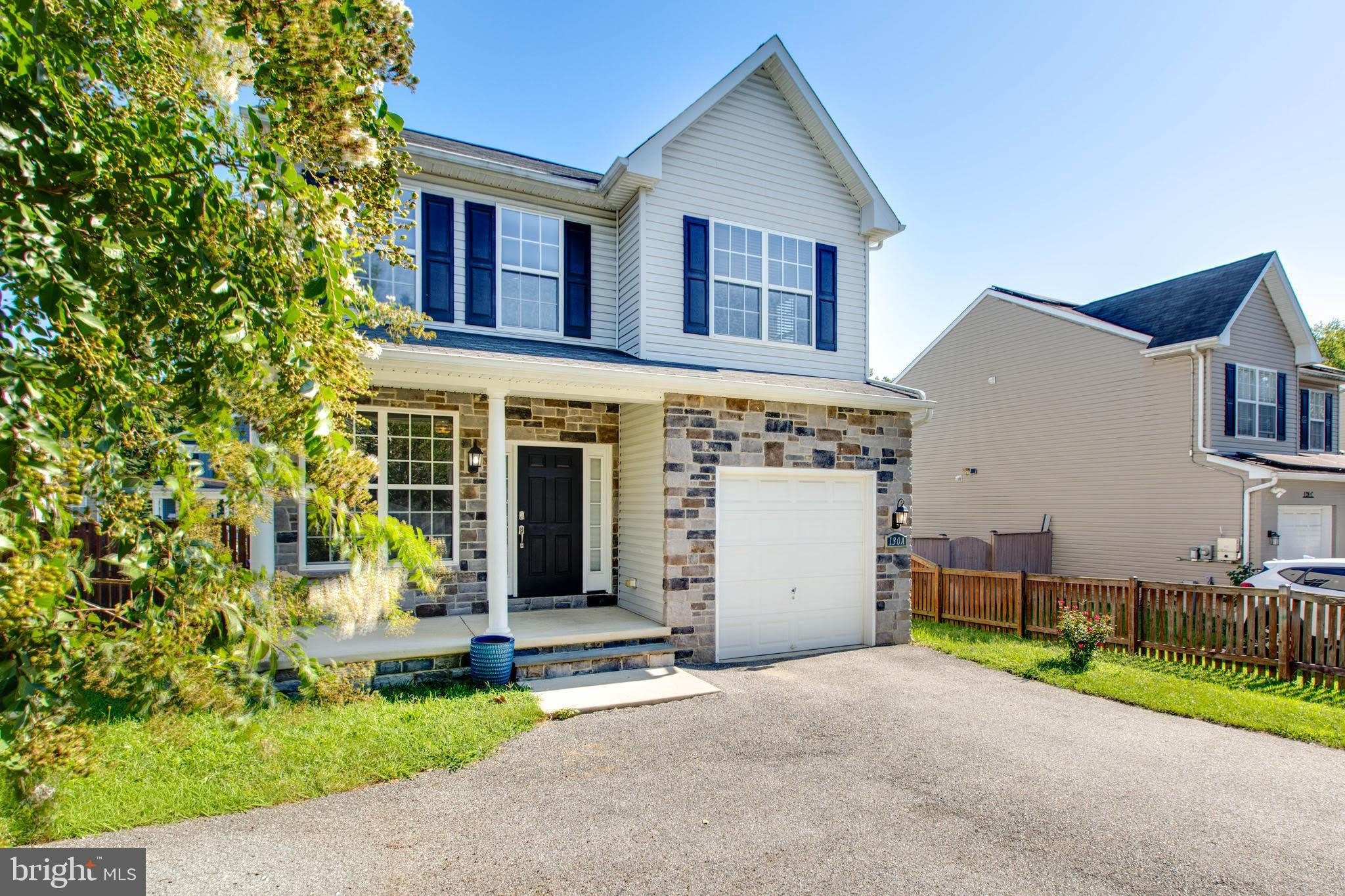 130-A PINEVIEW Avenue – photo 1 of 46