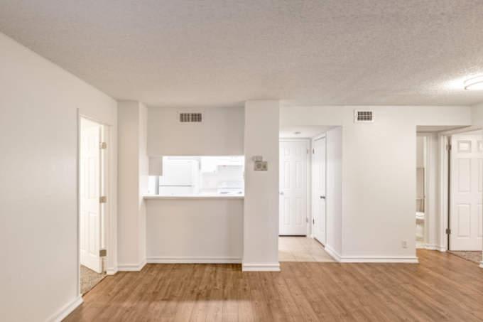 8602 Cinnamon Creek Dr, #114 – photo 1