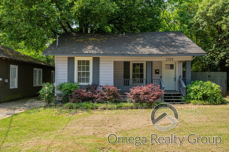 2104 Yancey Ave – photo 1