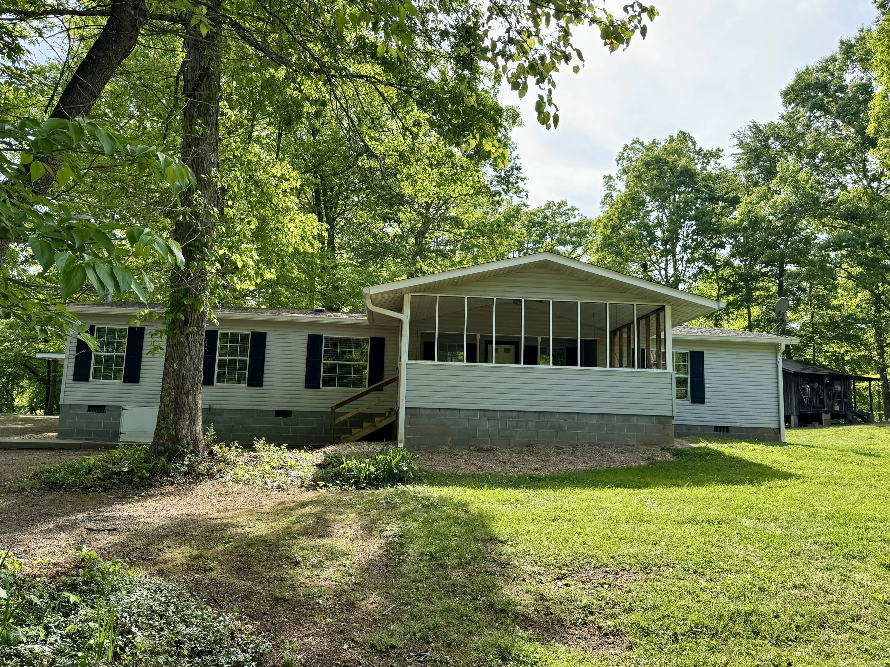 229 Bateman Lane – photo 1 of 28