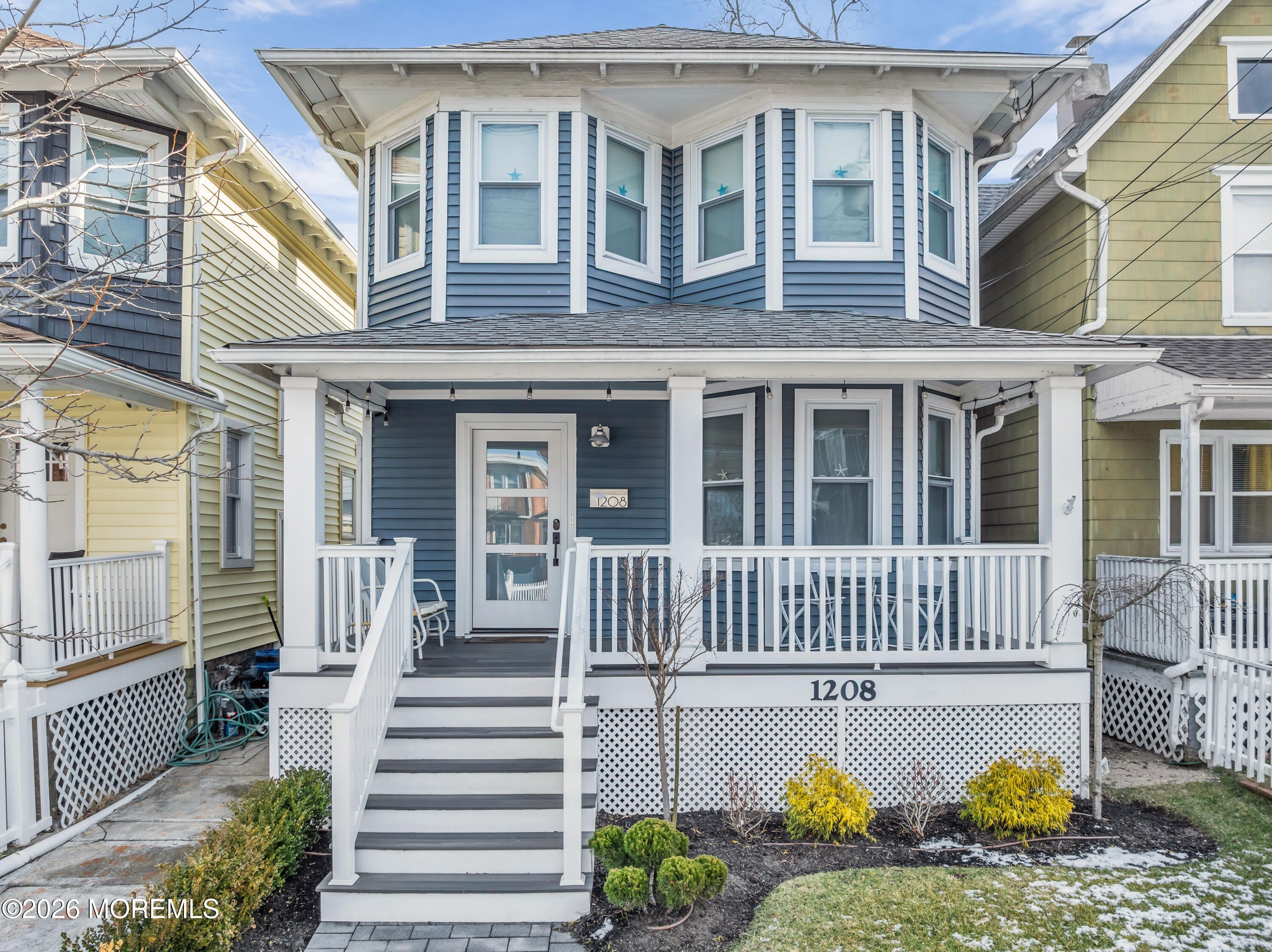 1208 Bond Street – photo 1