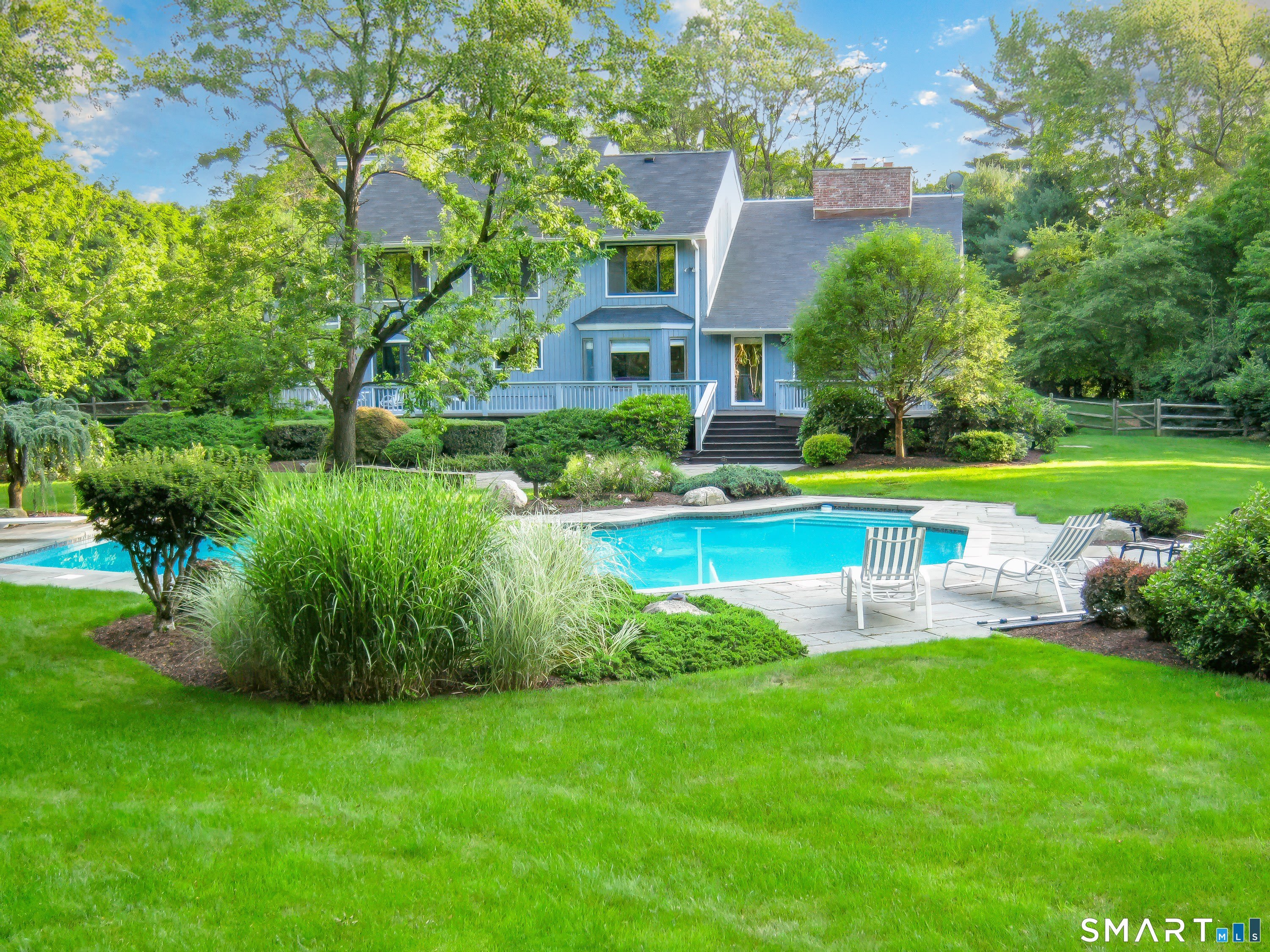 1 Brightfield Lane – photo 1