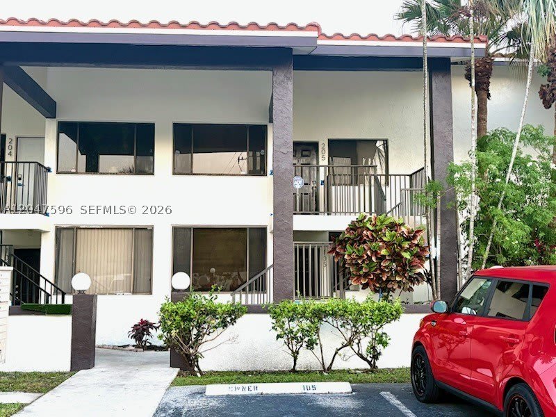 3200 NW 46th St – photo 1