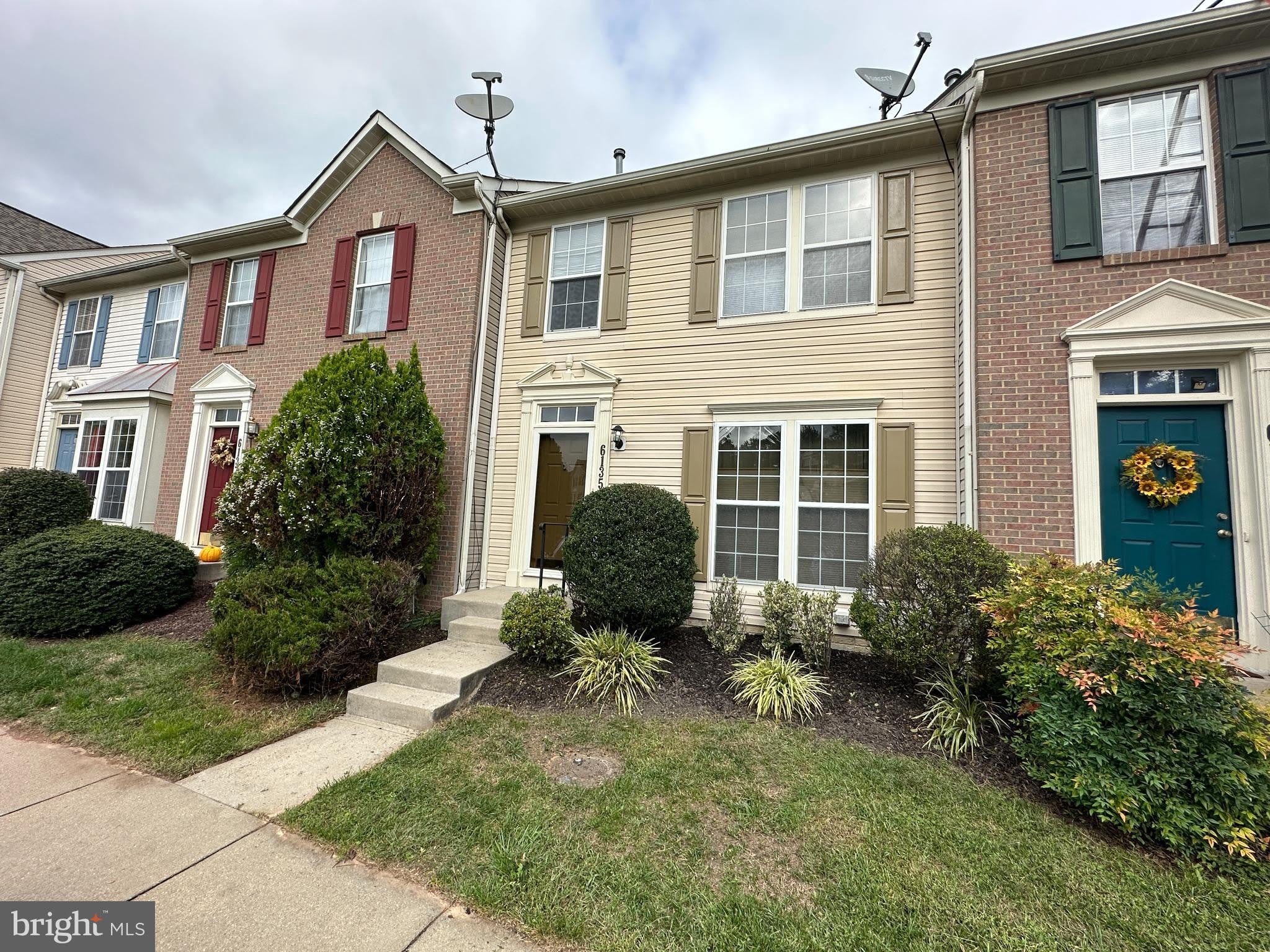 6135 NEWPORT Terrace – photo 1 of 33