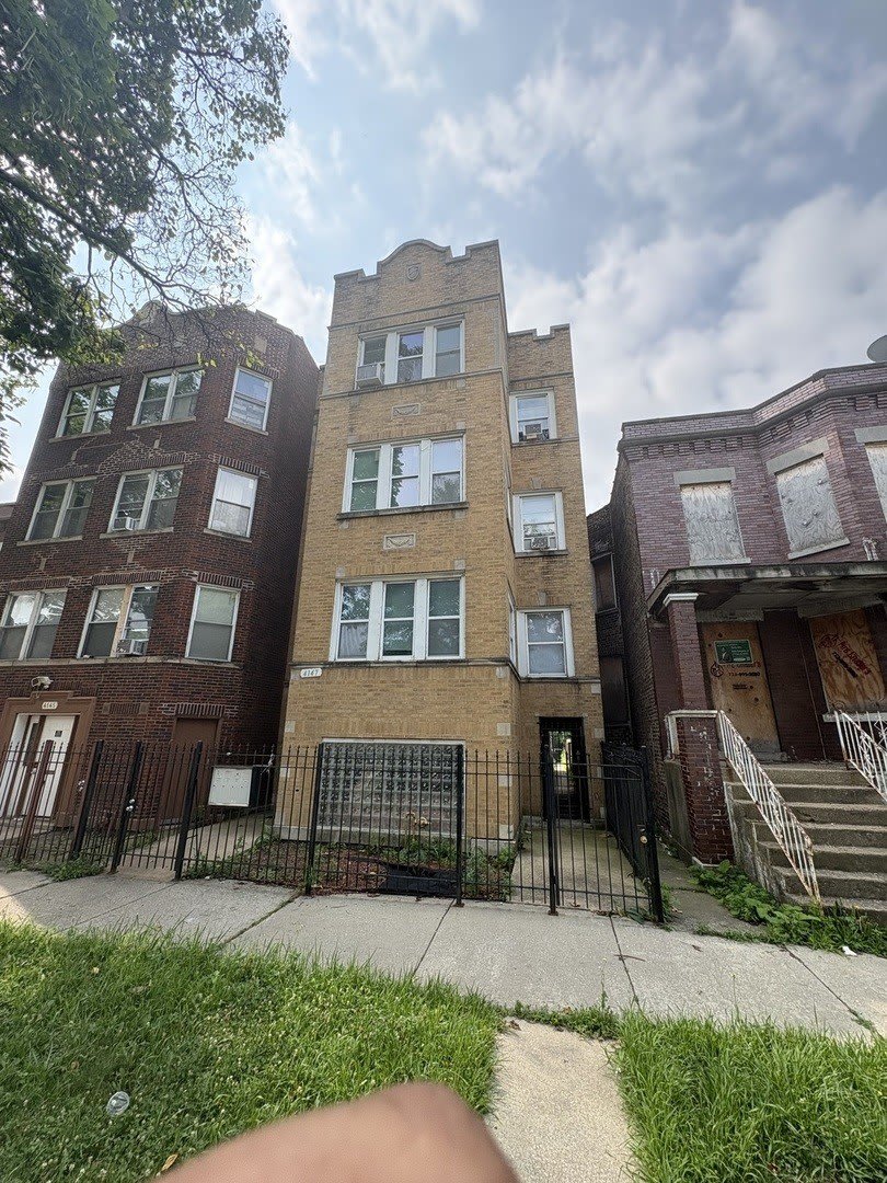 4147 W Arthington Street – photo 1