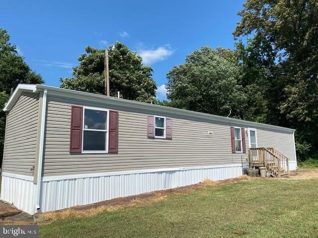 13380 NEWTOWN Road – photo 1 of 7