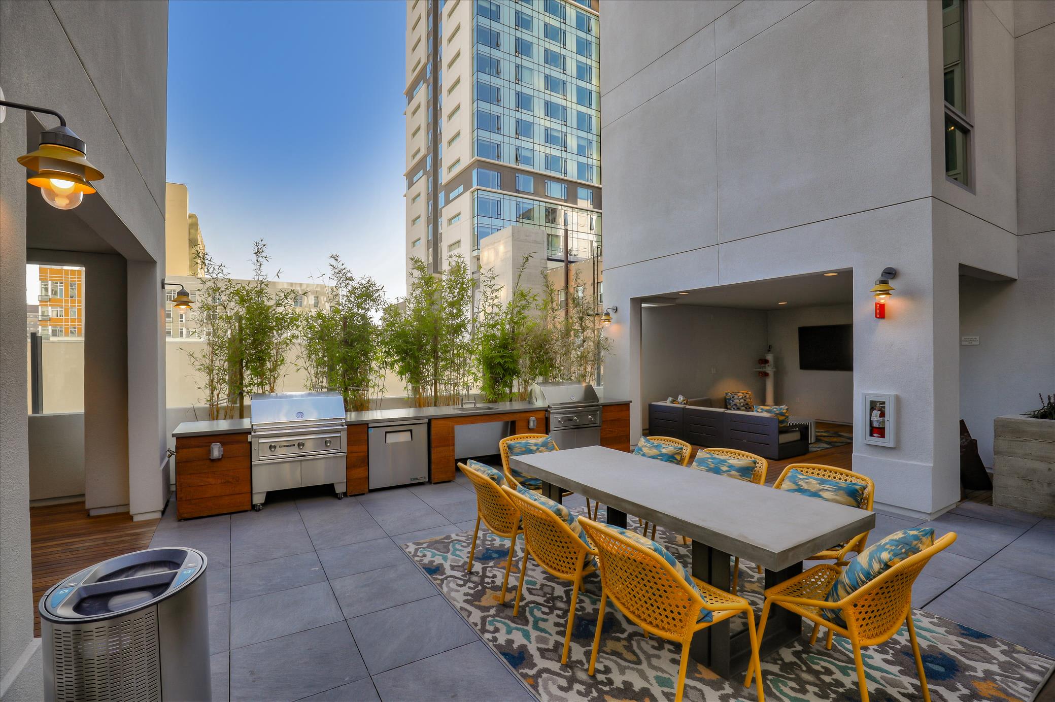 19th & Harrison – photo 1