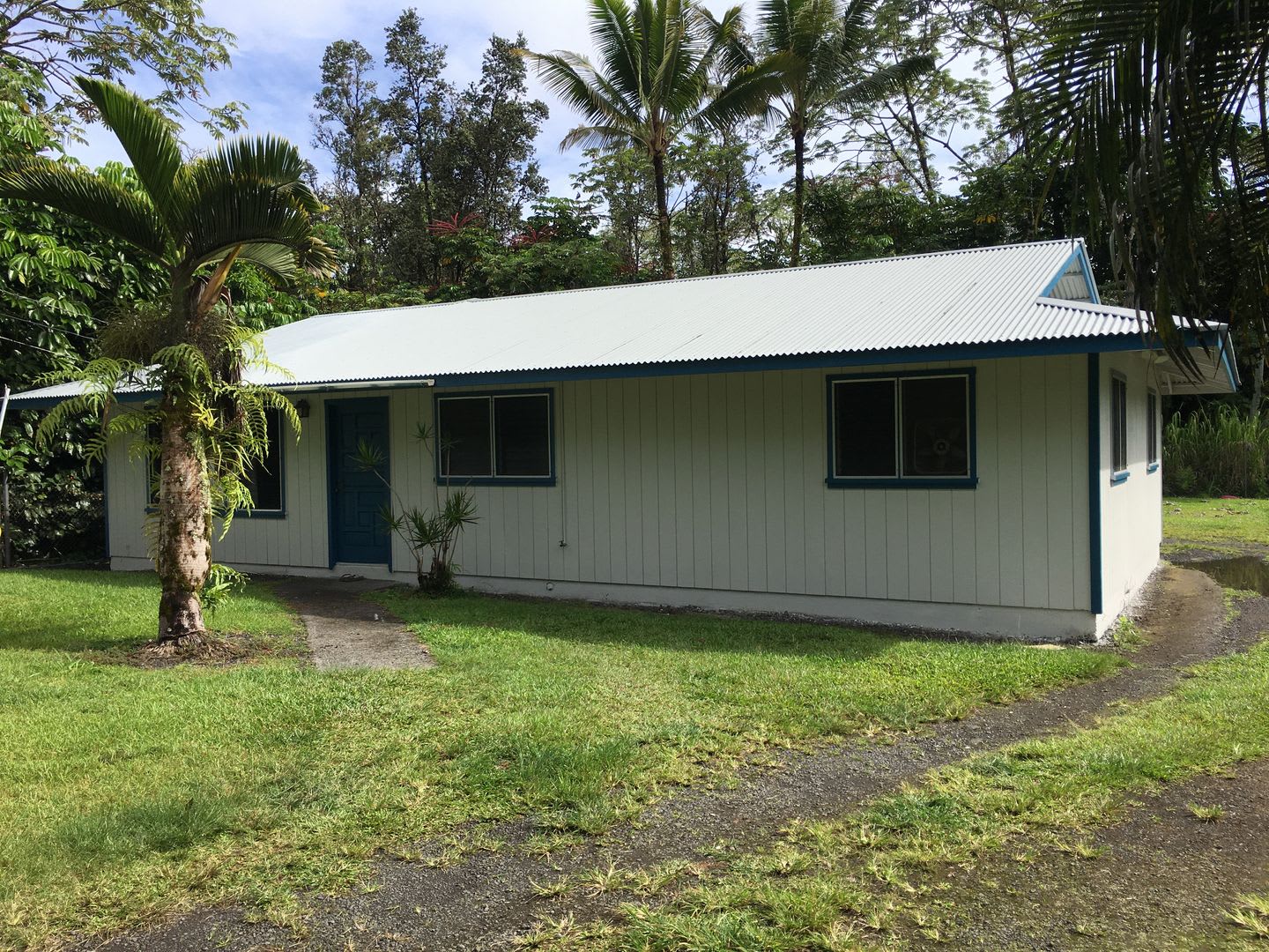 Nice 3Br 1Ba Home In Hawaiian Beaches – photo 1 of 4