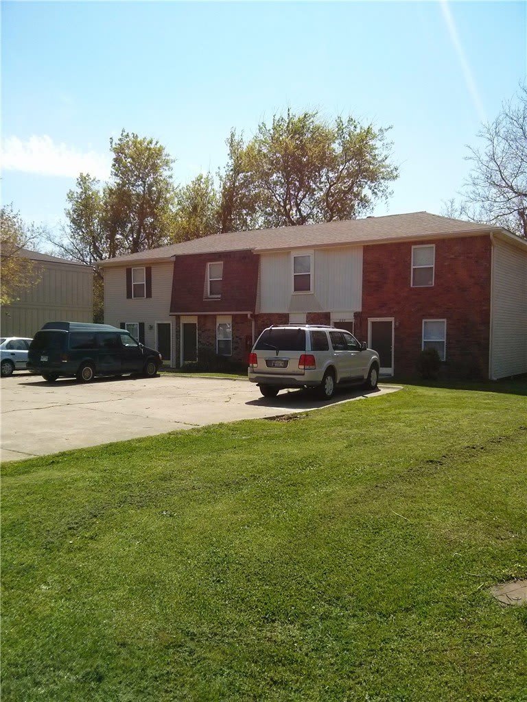 665 N Betty Jo Drive – photo 1