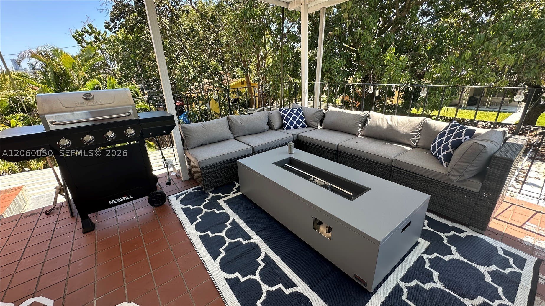 1670 SW 20th St – photo 1