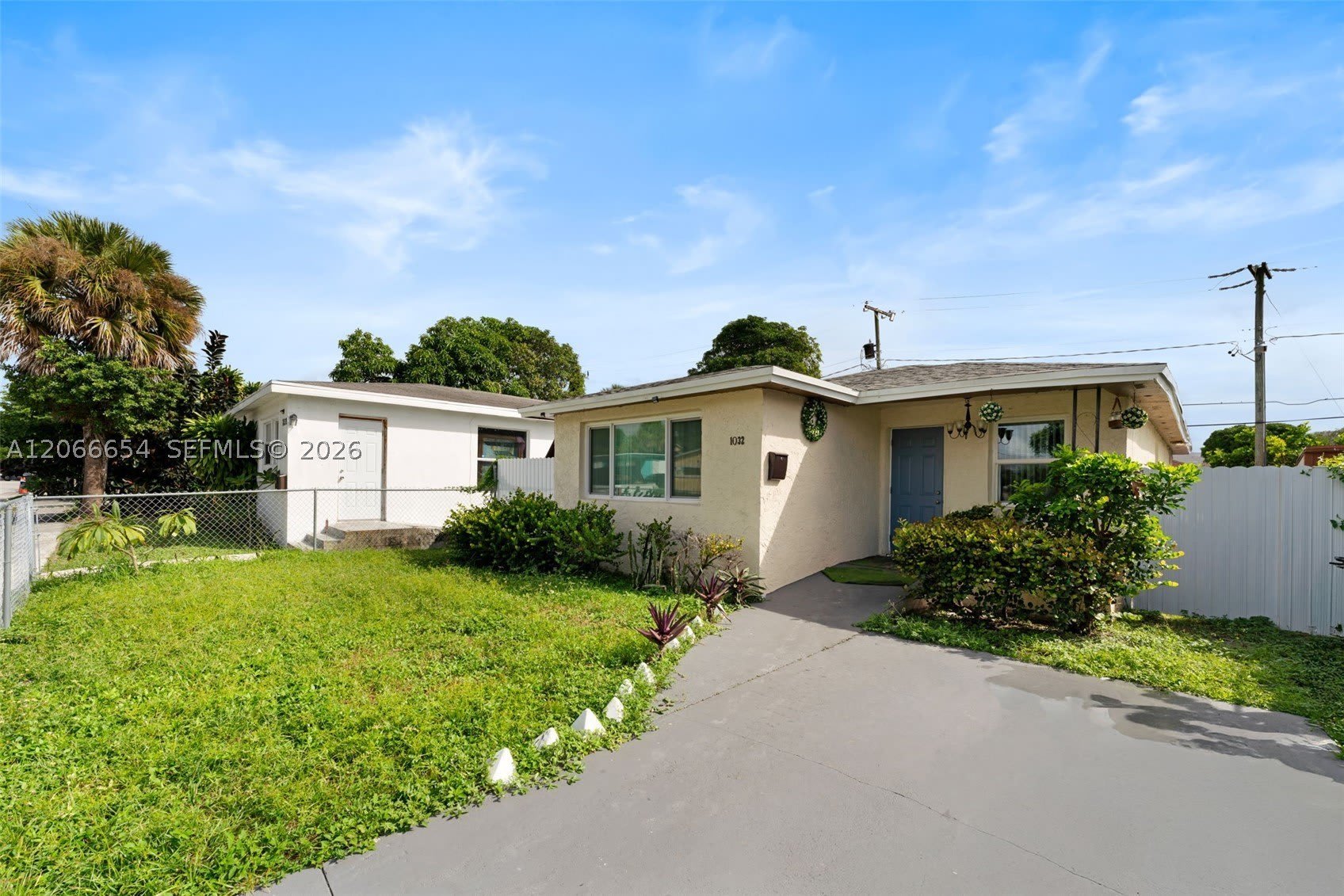 1032 18Th St – photo 1
